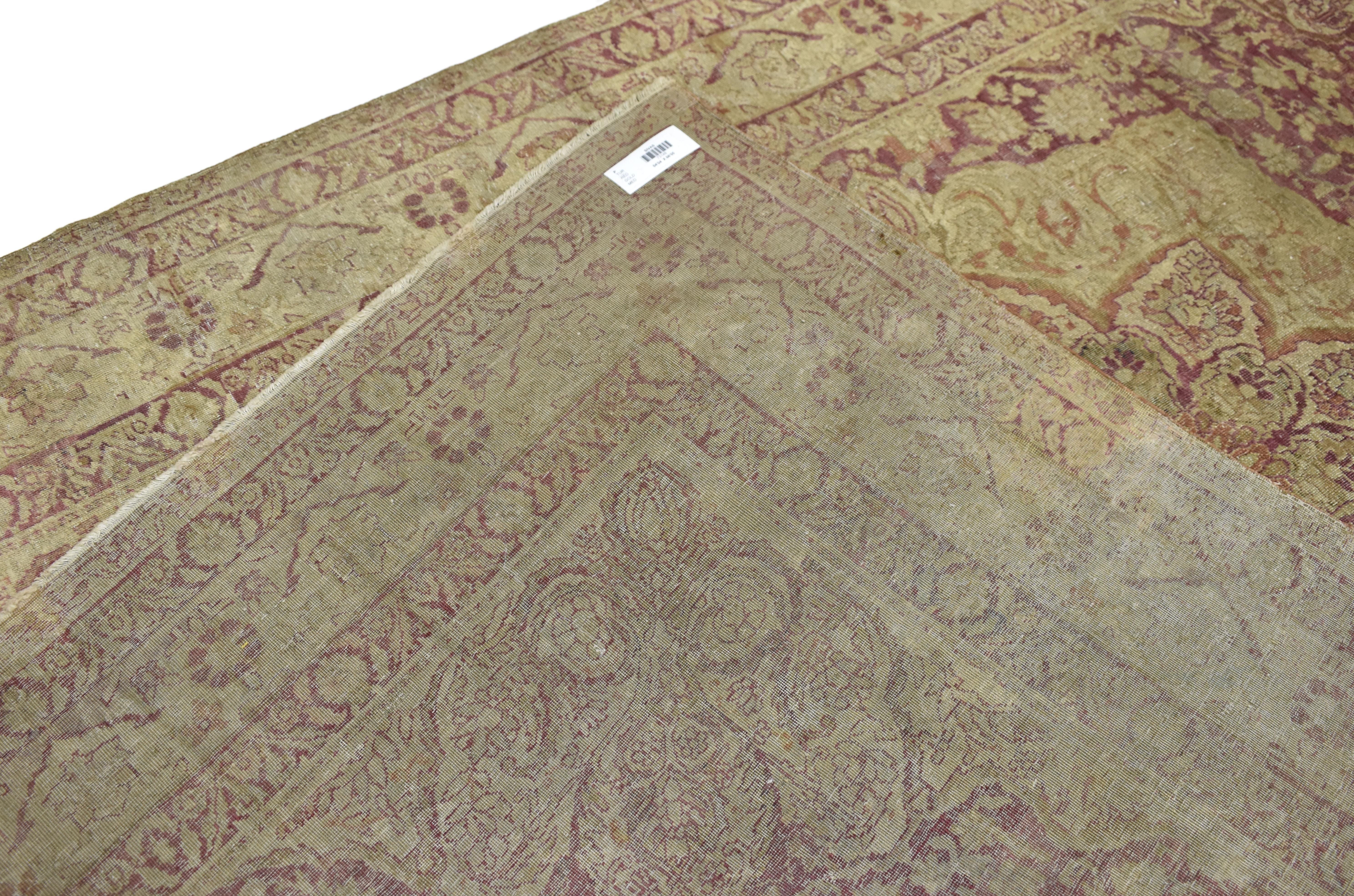 Antiker türkischer Hereke-Teppich im Jugendstil in gedämpften Farben (Handgeknüpft) im Angebot