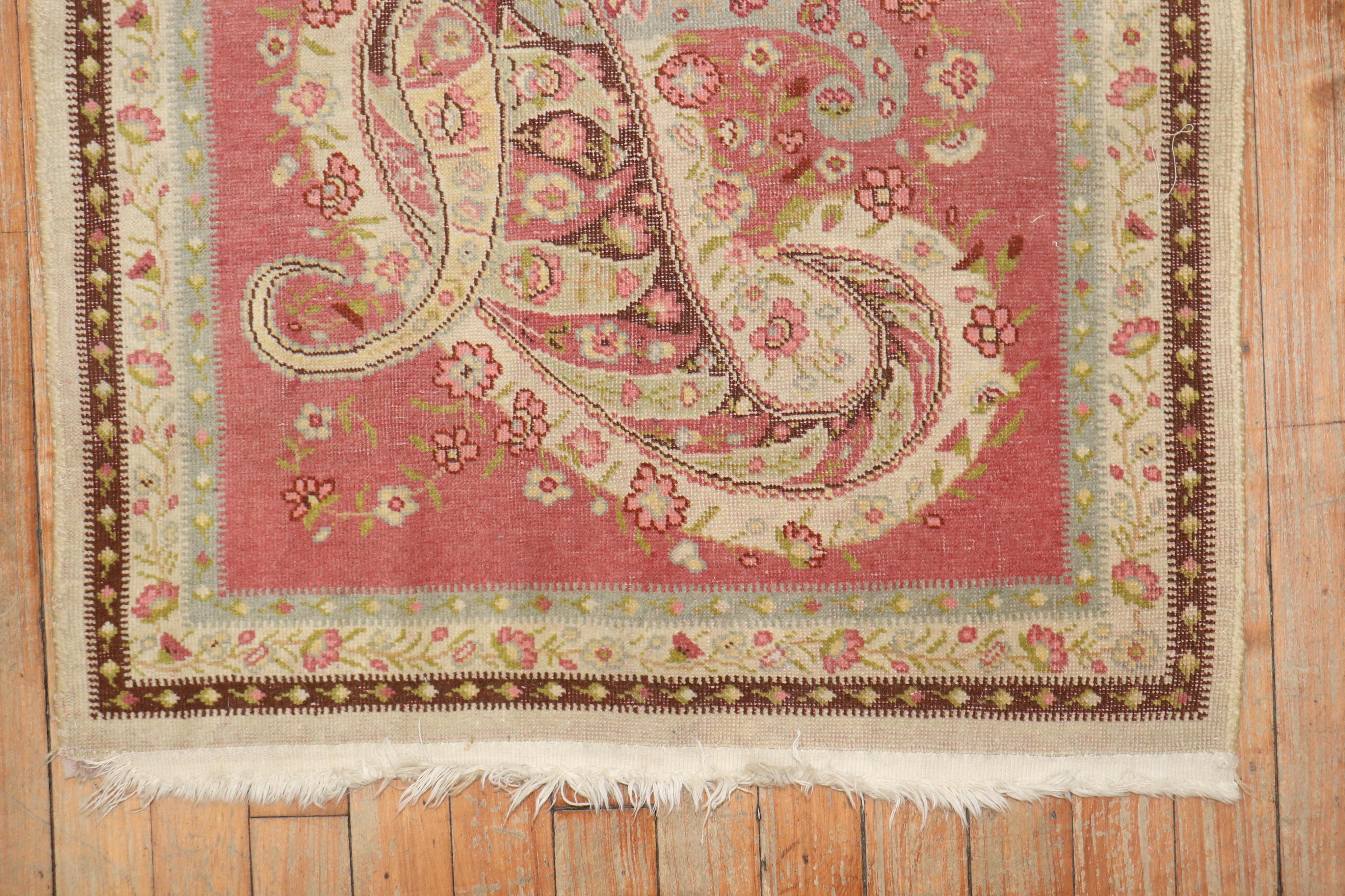 Antique Turkish Herekeh In Good Condition For Sale In New York, NY