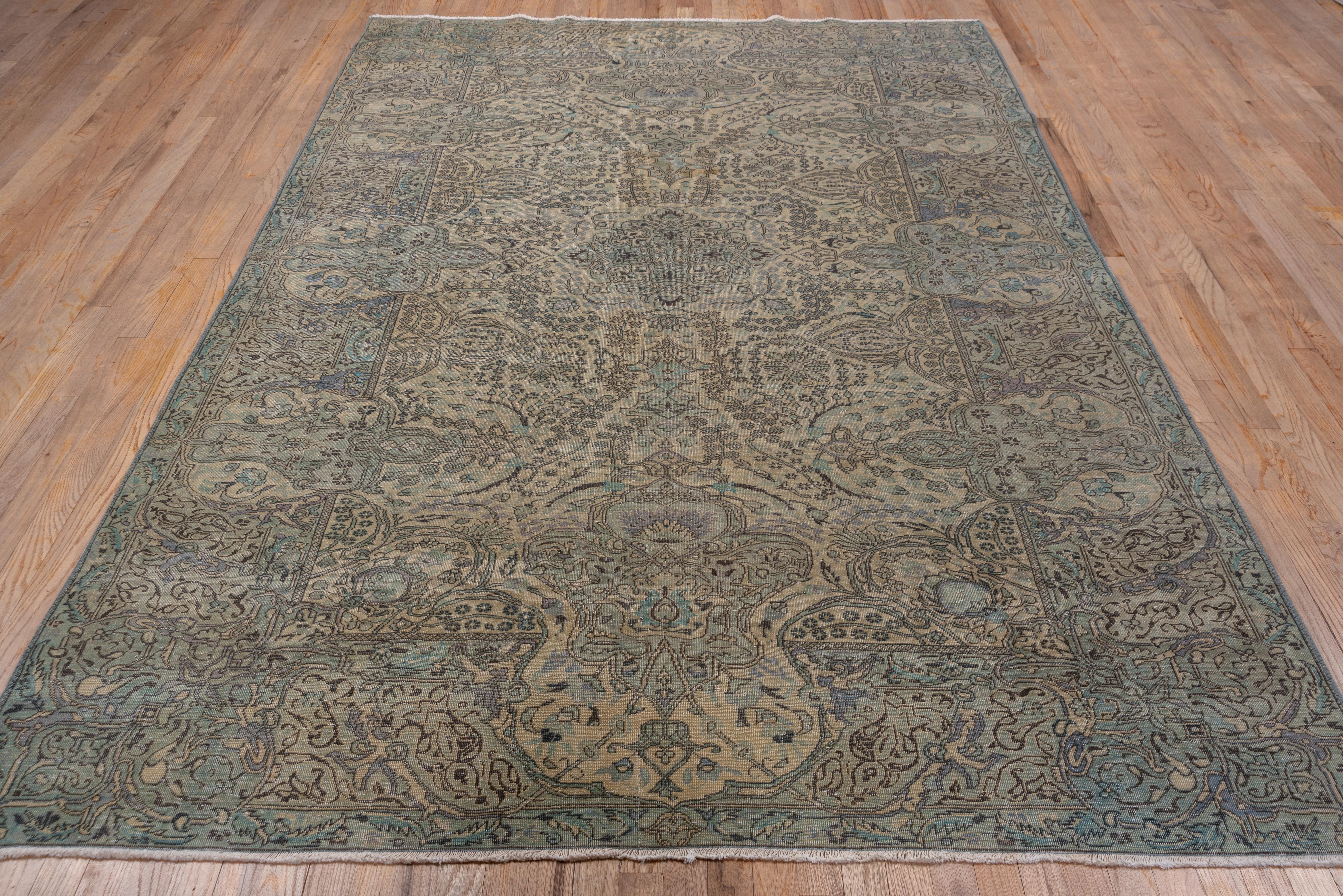 Antiker türkischer Kaisary-Teppich, blaue Palette (Handgeknüpft) im Angebot