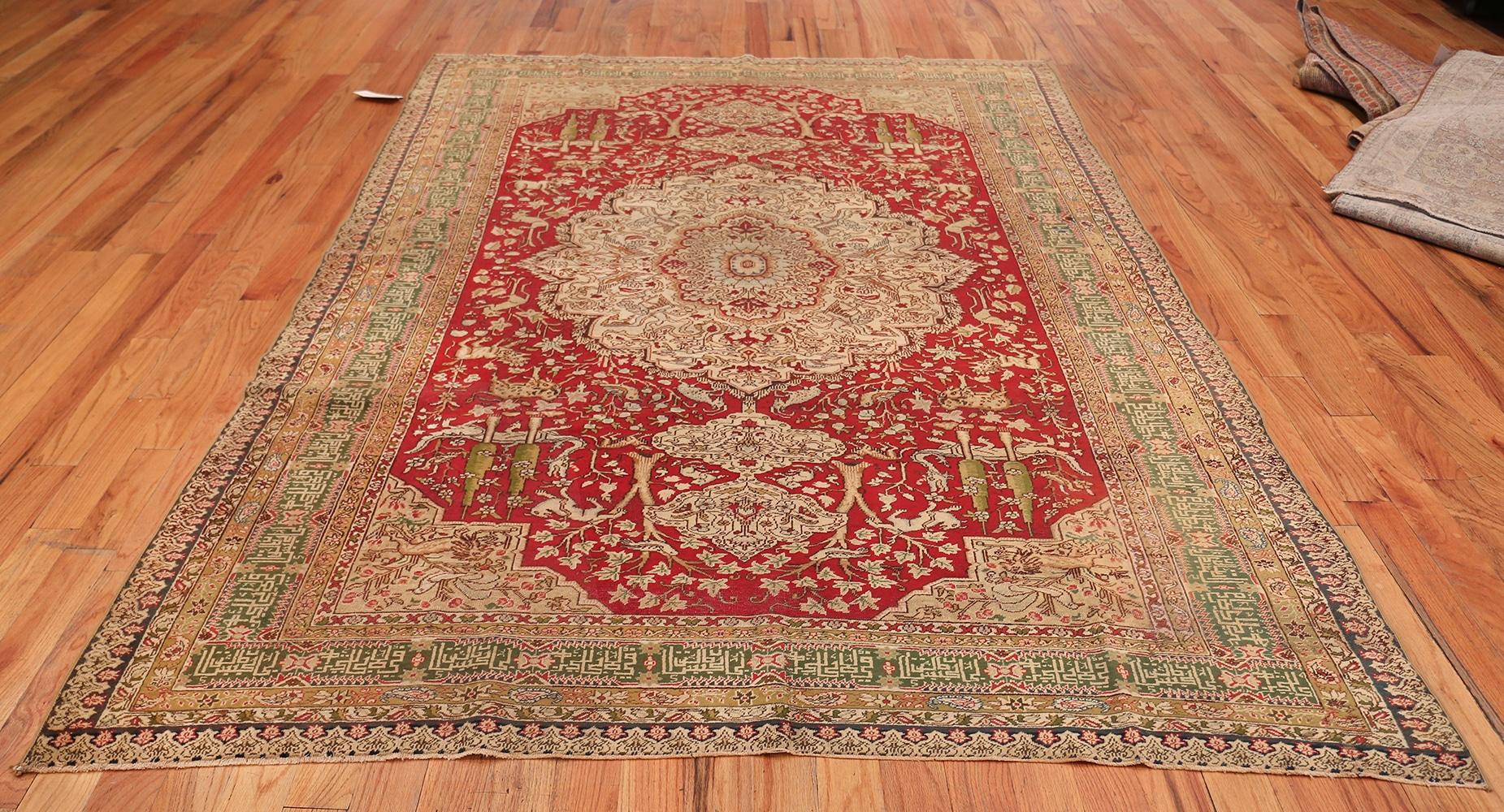 Antique Turkish Keysari Rug. Size: 6 ft 2 in x 8 ft 8 in (1.88 m x 2.64 m) In Excellent Condition For Sale In New York, NY