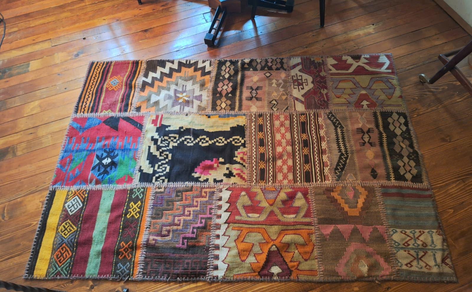 Annodato a mano Kilim turco antico  Patch Work in vendita