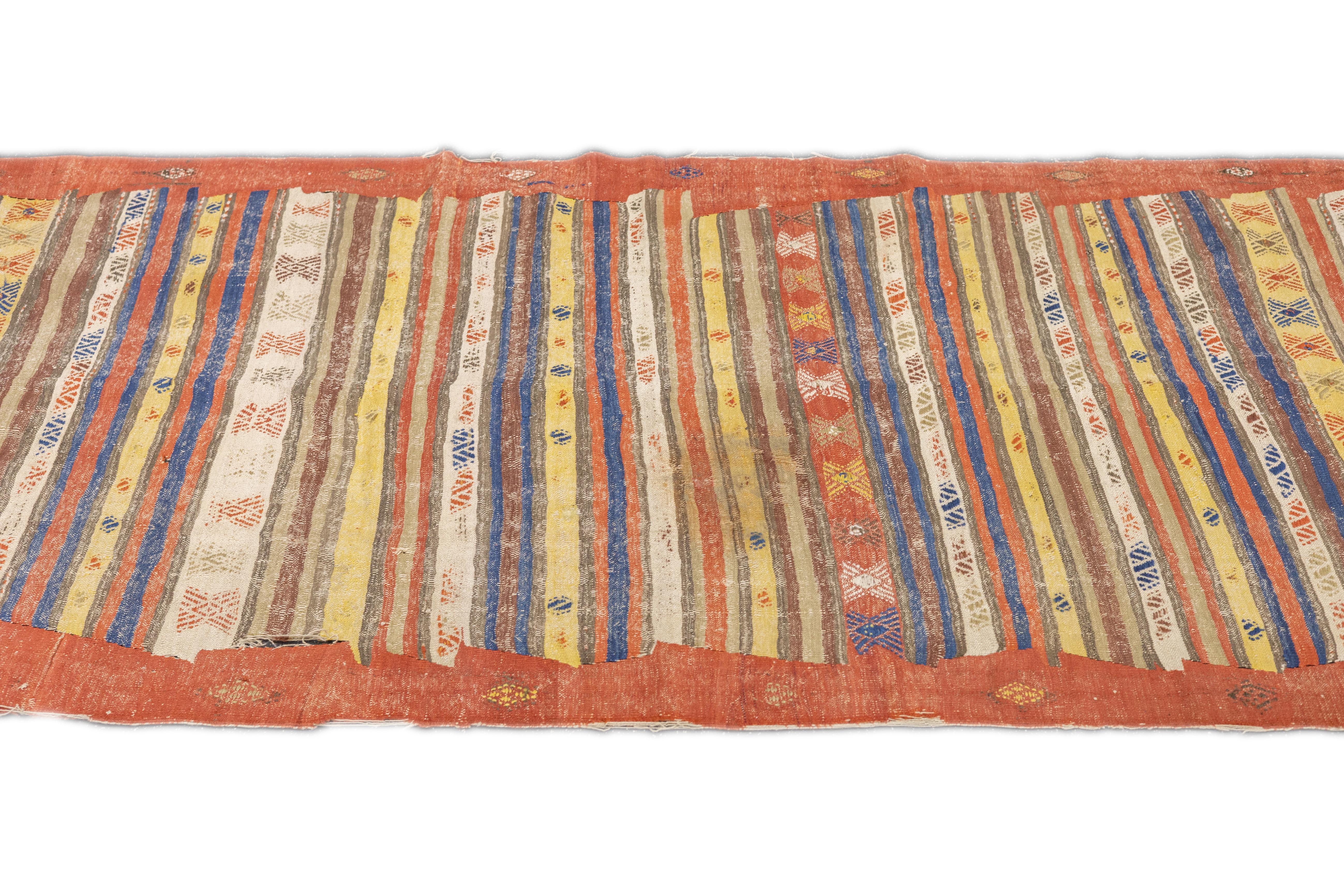 Antiker türkischer Kelim-Teppich 4'9'' x 10'5'' (20. Jahrhundert) im Angebot