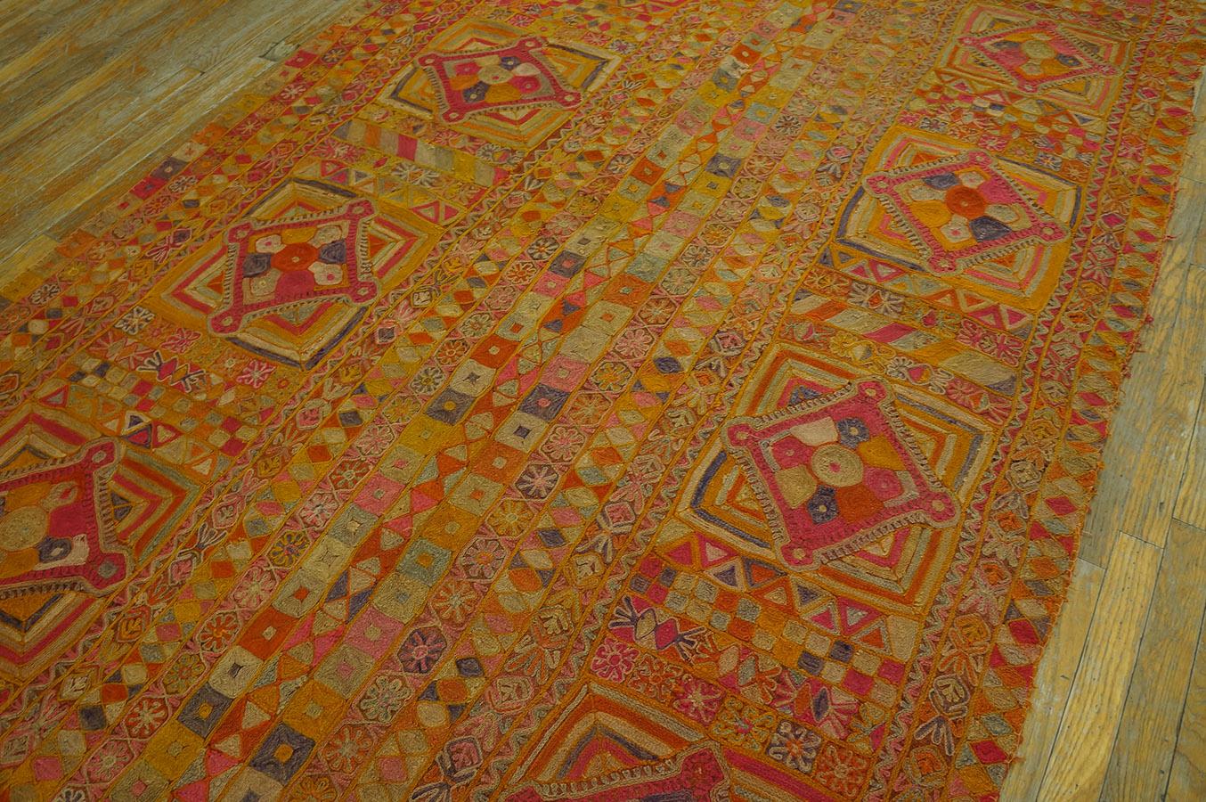 Bordado árabe marismeño de los años 70 ( 5' 3'' x 8' - 160 x 245 cm ) 1