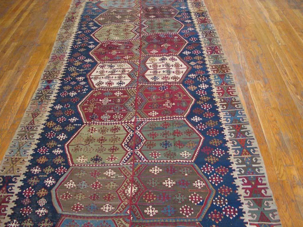 Antique Turkish Kilim rug. Size: 5'0