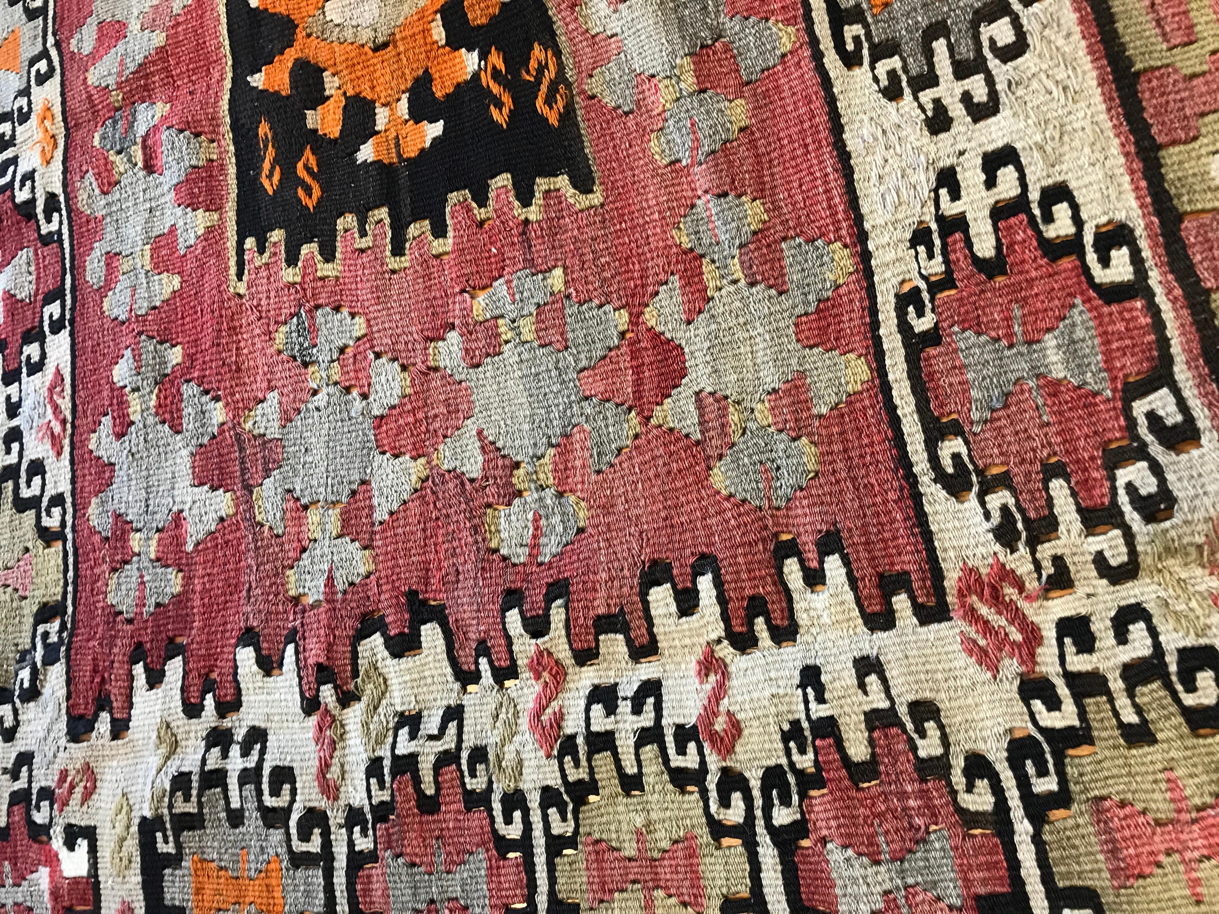 Antiker türkischer Kilim-Teppich (Wolle) im Angebot