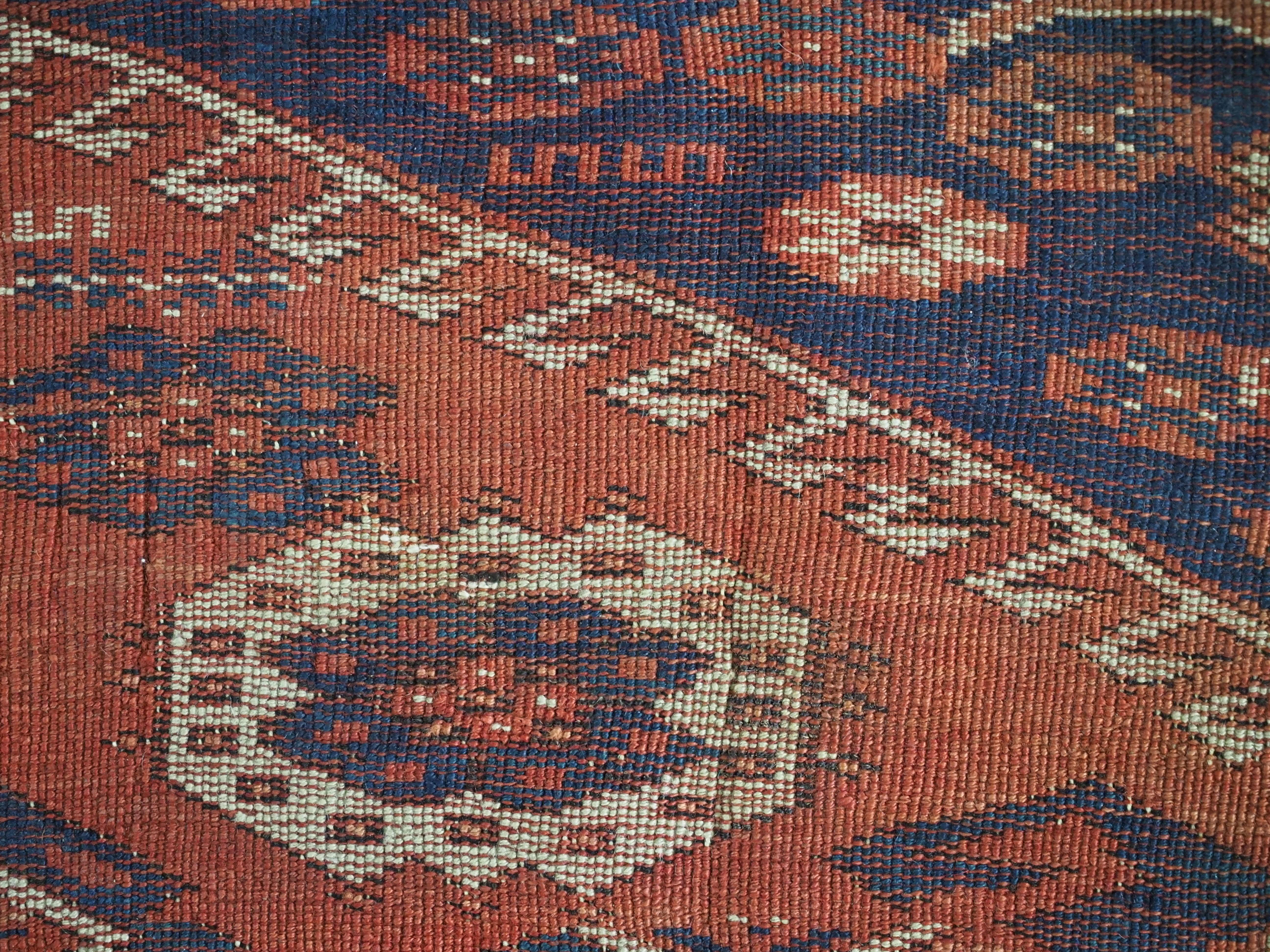 Antique Turkish Kiz Bergama rug of classic design with superb colour, circa 1850 For Sale 5