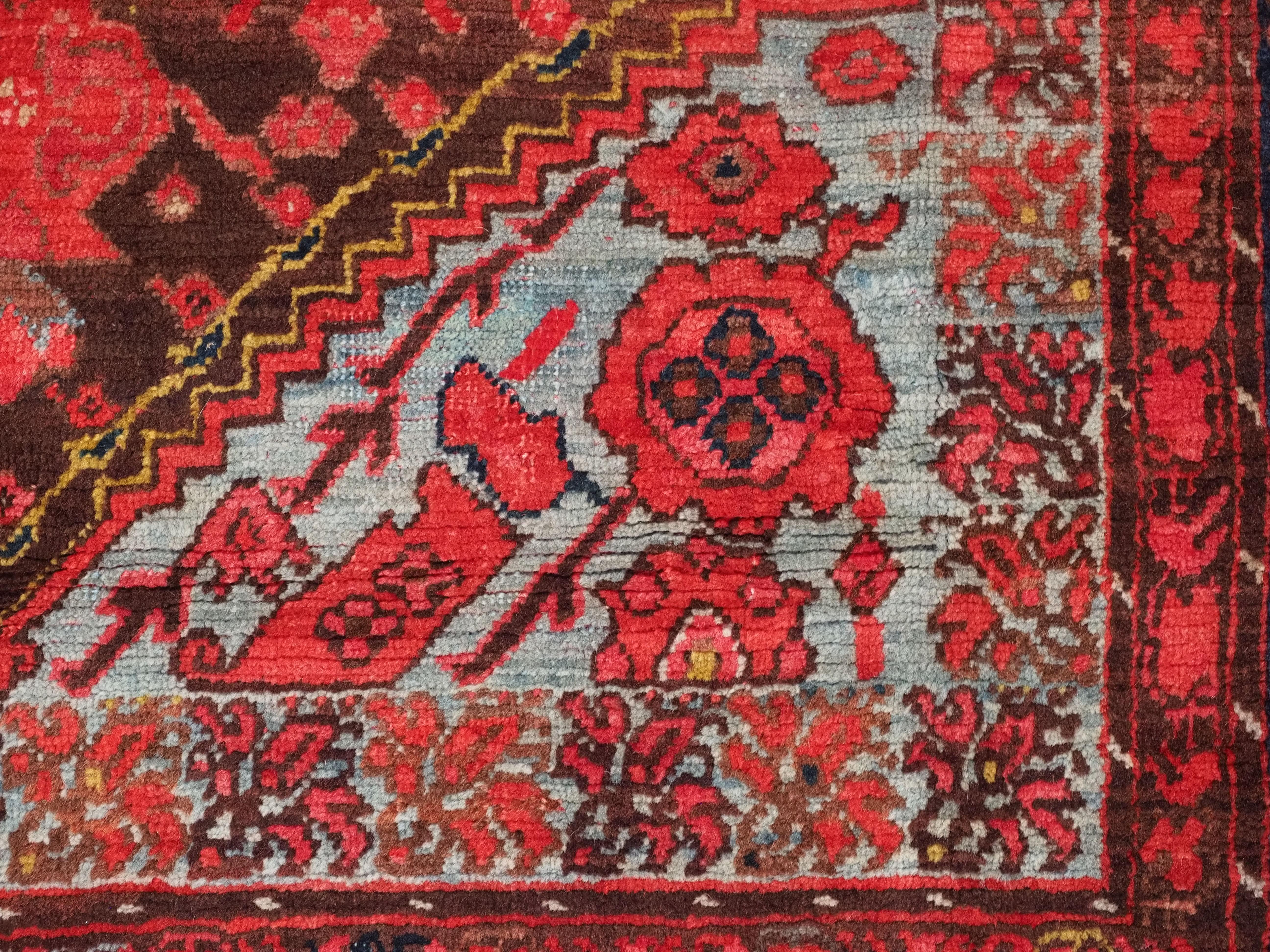  Antique Turkish Komurcu Kula rug of traditional desiign.  Circa 1900. For Sale 6