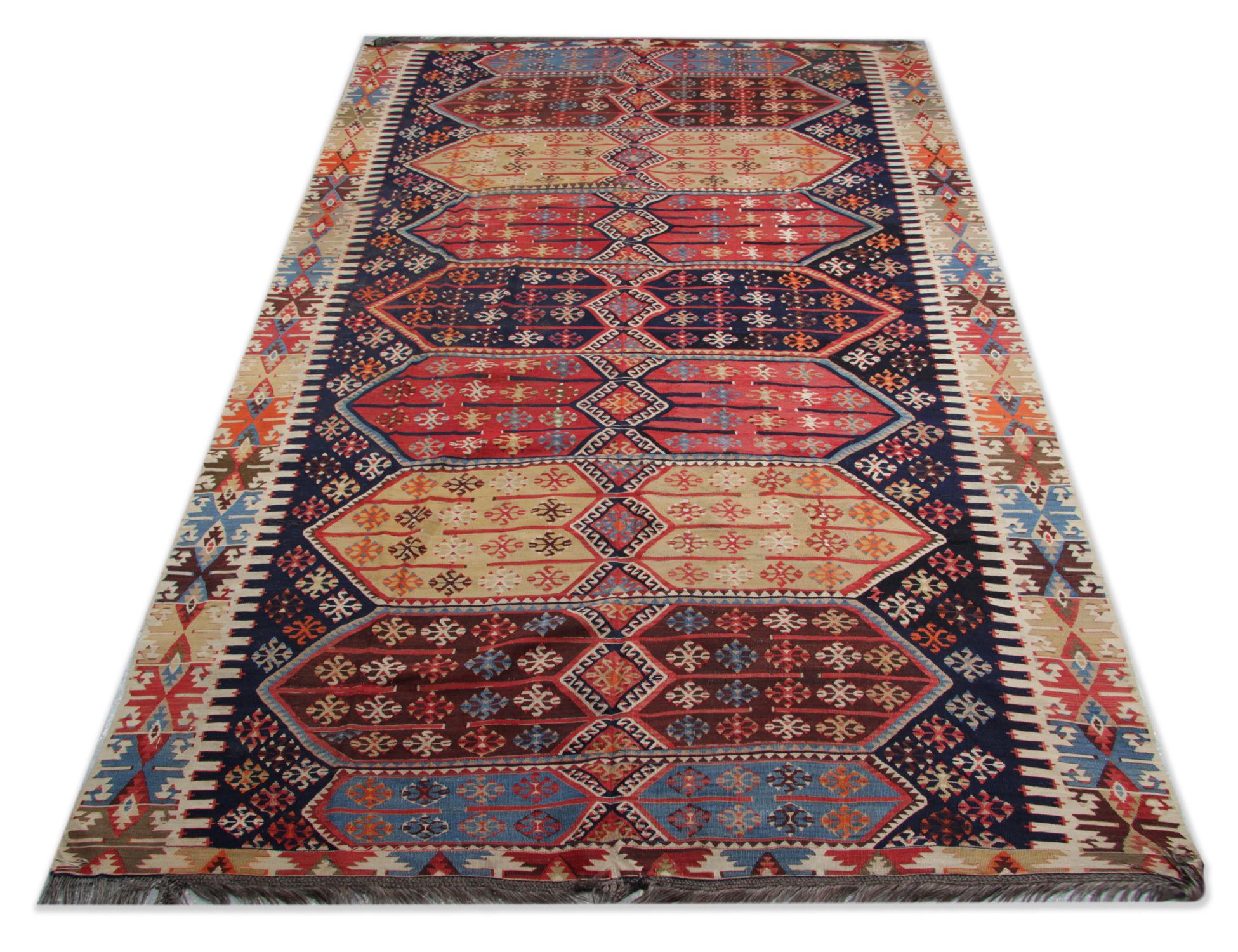 Turco Antico tappeto turco Konya Kilim 1880 Tribale Geometrico in lana a trama piatta 355x229cm in vendita