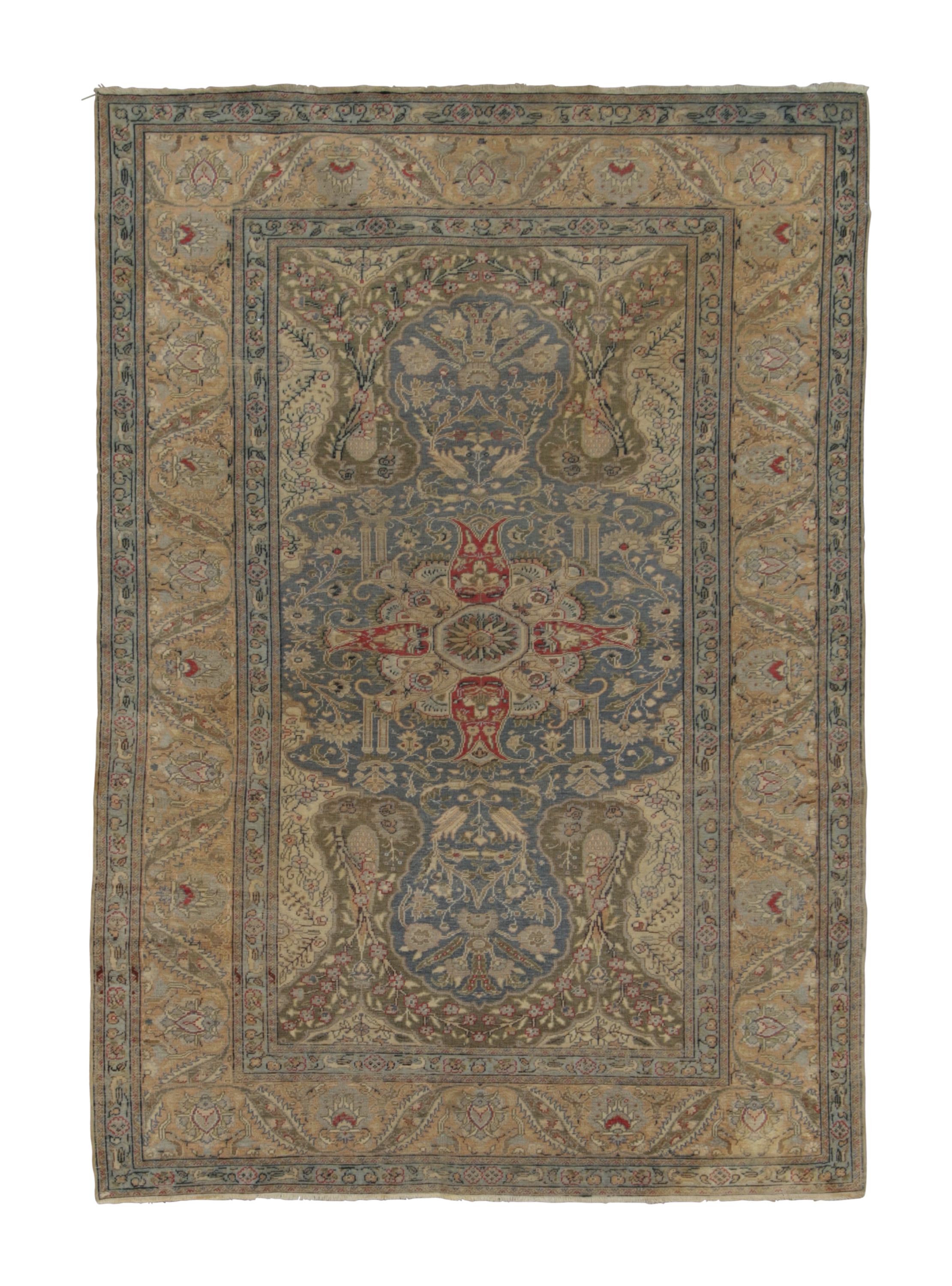 Antique Turkish Medallion Rug with Ornate Intricate Vinery - Rug & Kilim