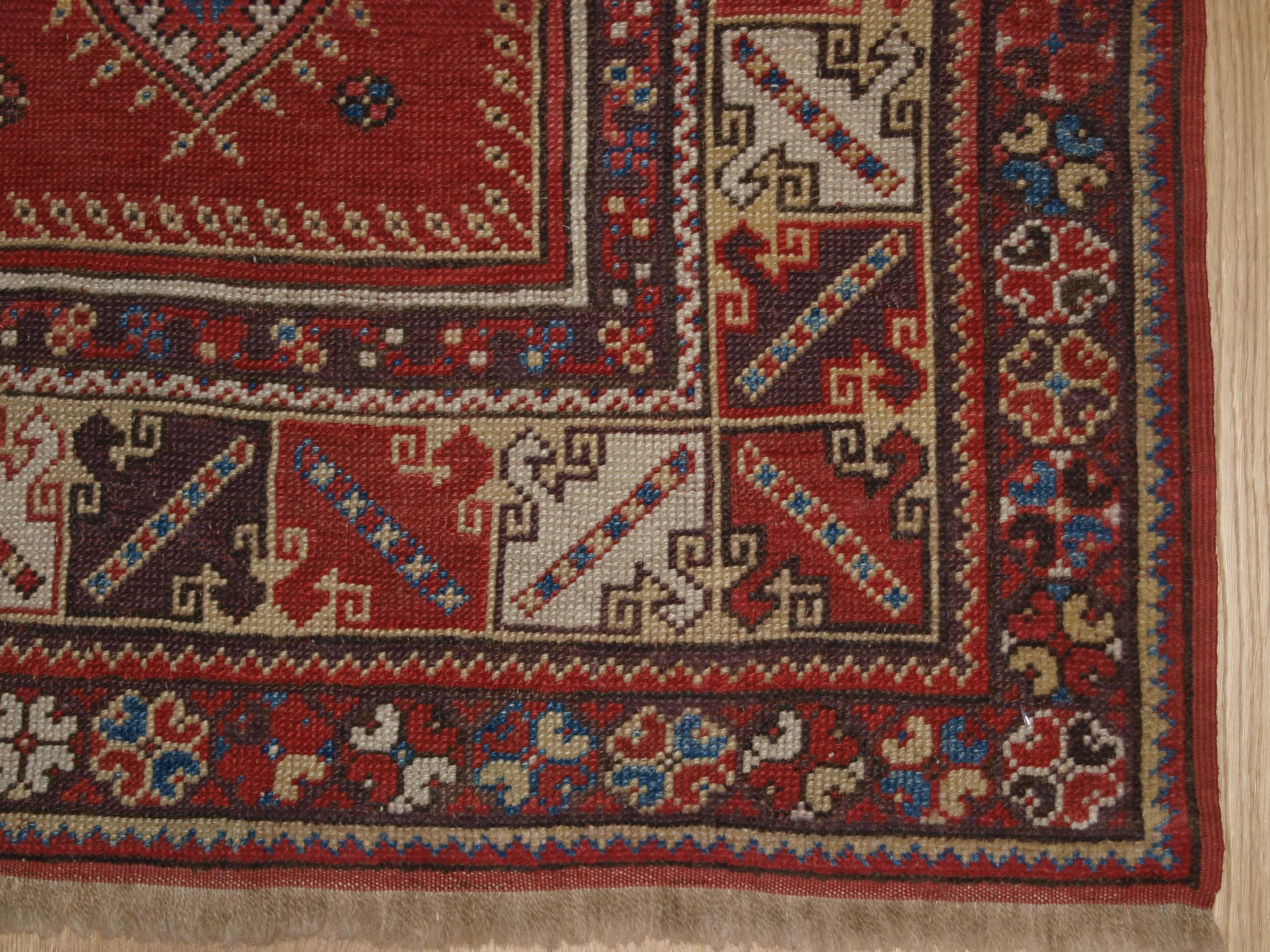 Antique Turkish Milas prayer rug of classic design with superb soft wool. For Sale 5