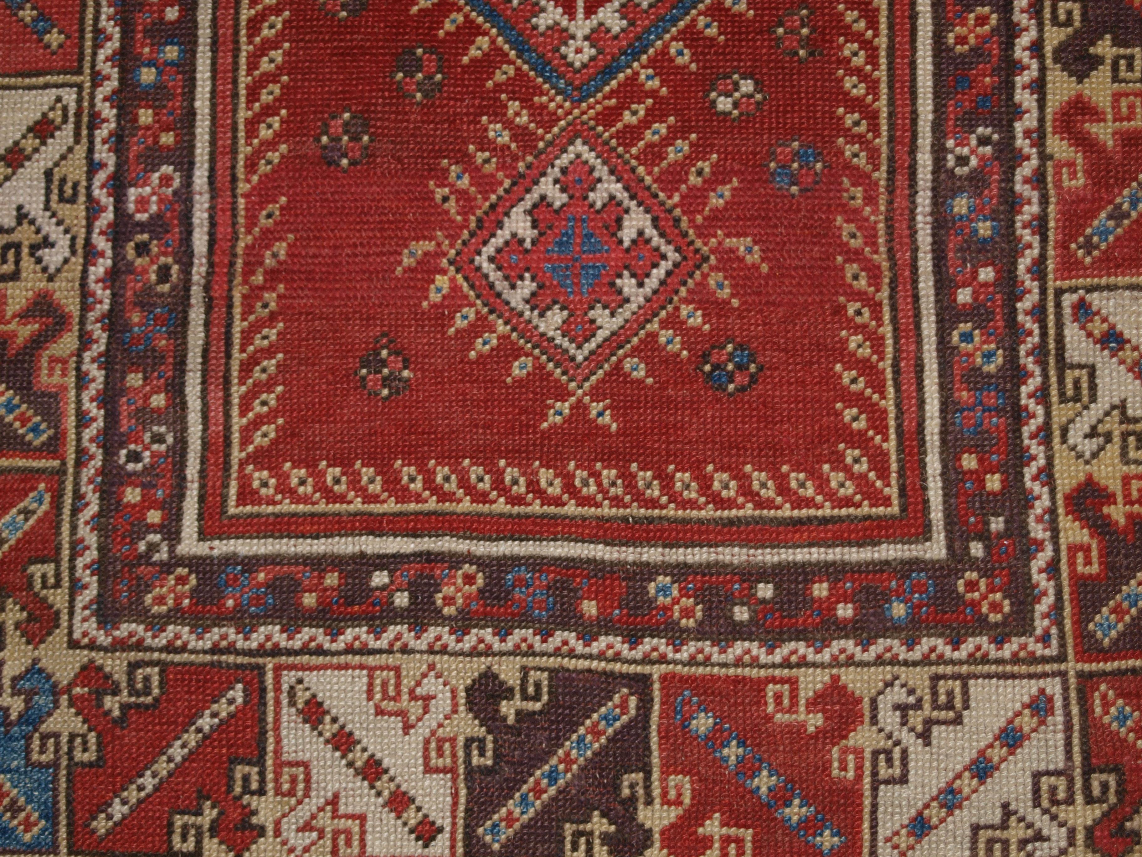 Antique Turkish Milas prayer rug of classic design with superb soft wool. For Sale 4