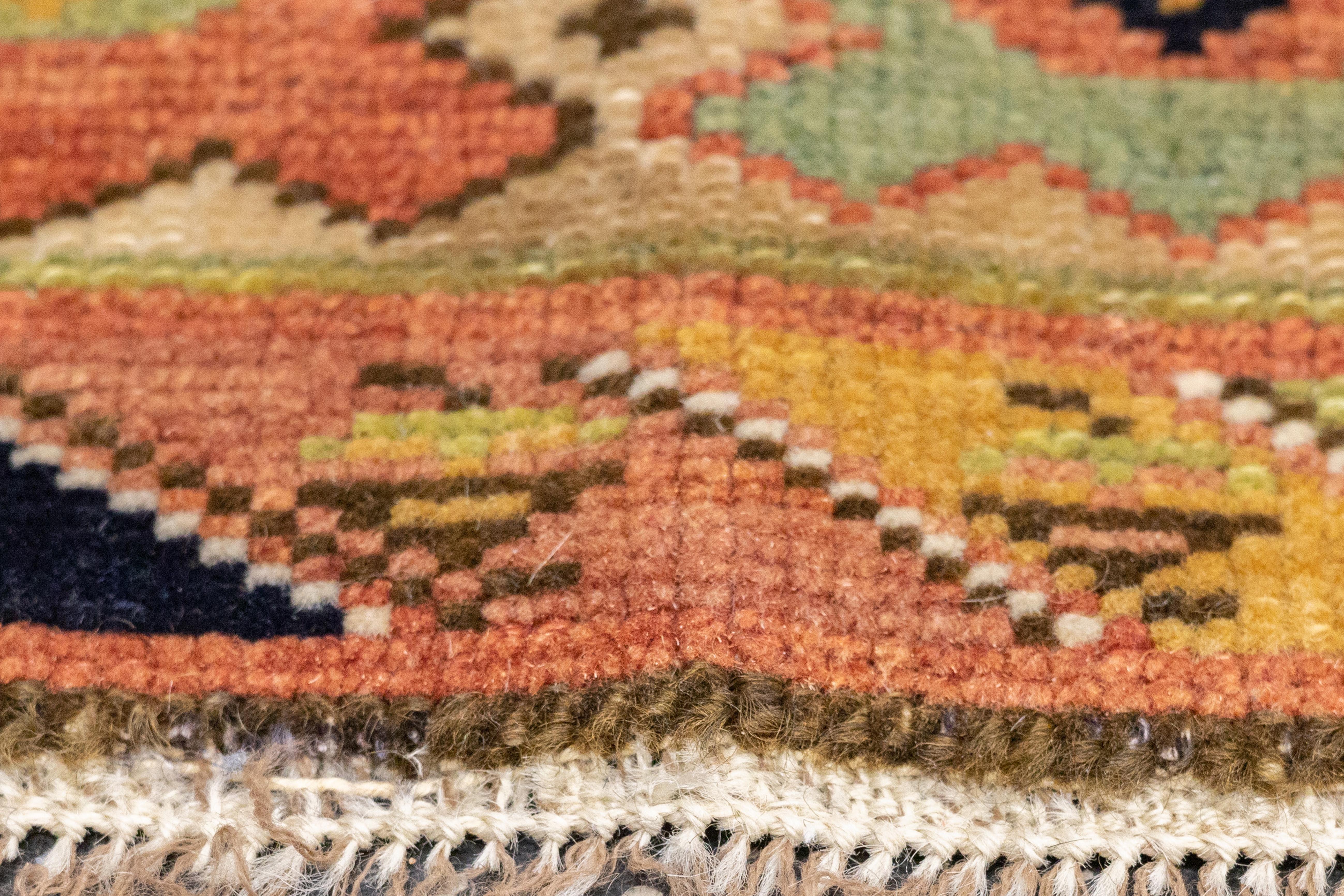 Antique Turkish Milas Rug 3'9'' x 4'6'' In Good Condition For Sale In New York, NY