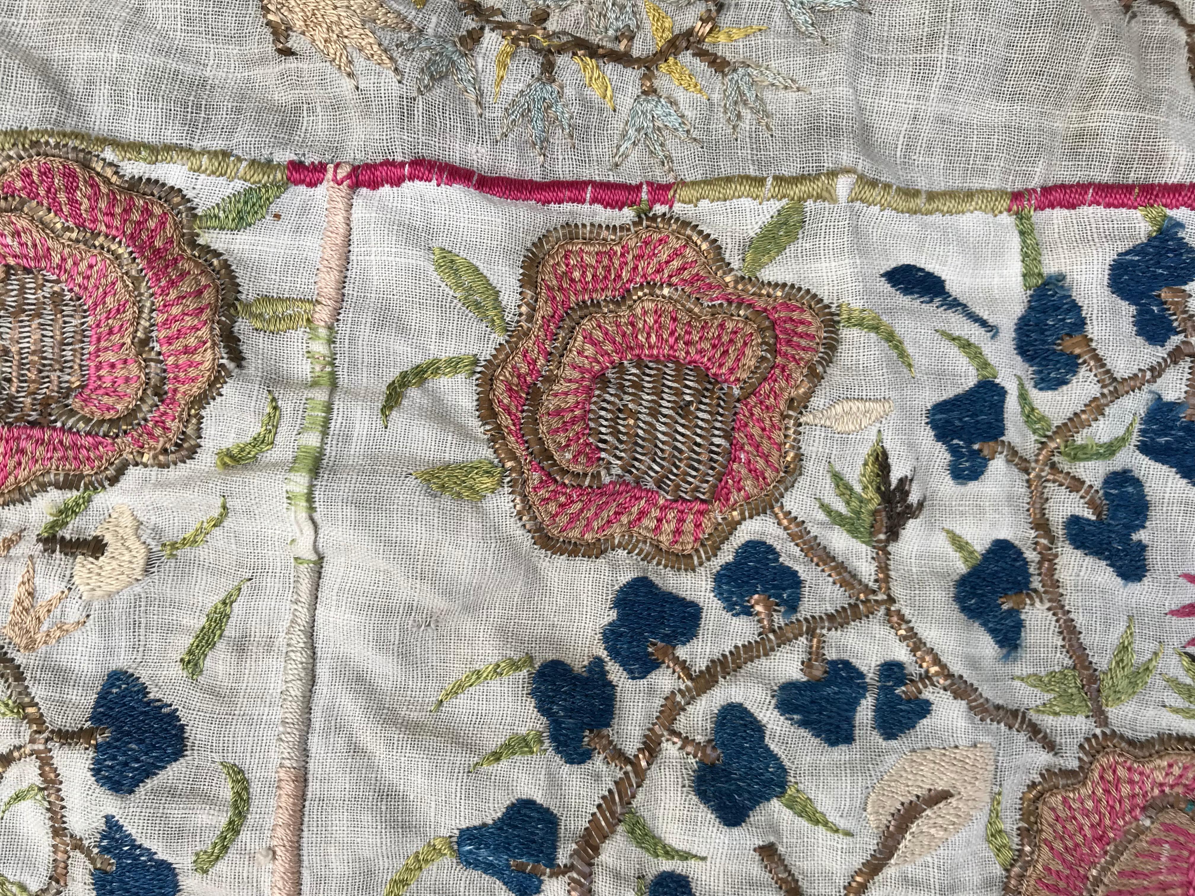 Antique Turkish Ottoman Embroidery In Good Condition In Saint Ouen, FR