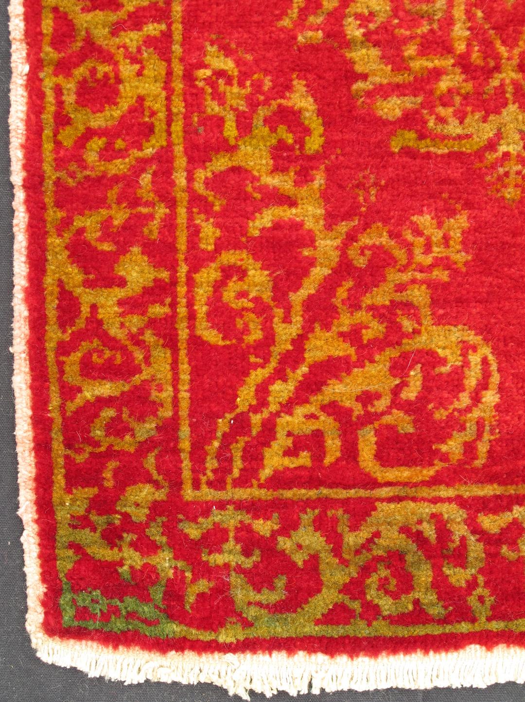 Oushak  Antique Turkish Ottoman Rug with Floral Medallion in Red and Gold For Sale