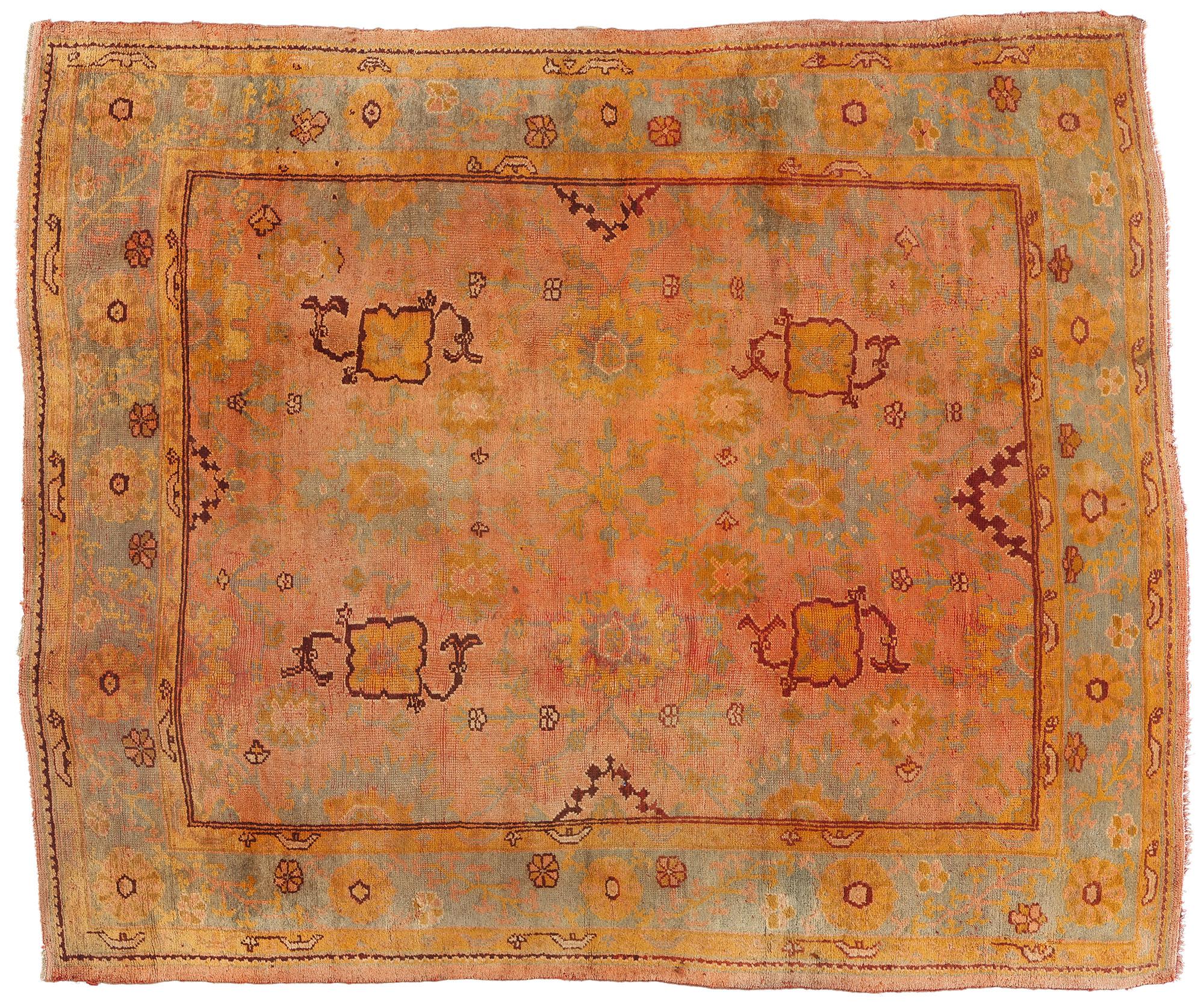 Late 19th Century Antique Turkish Oushak Rug with Traditional Style For Sale 4