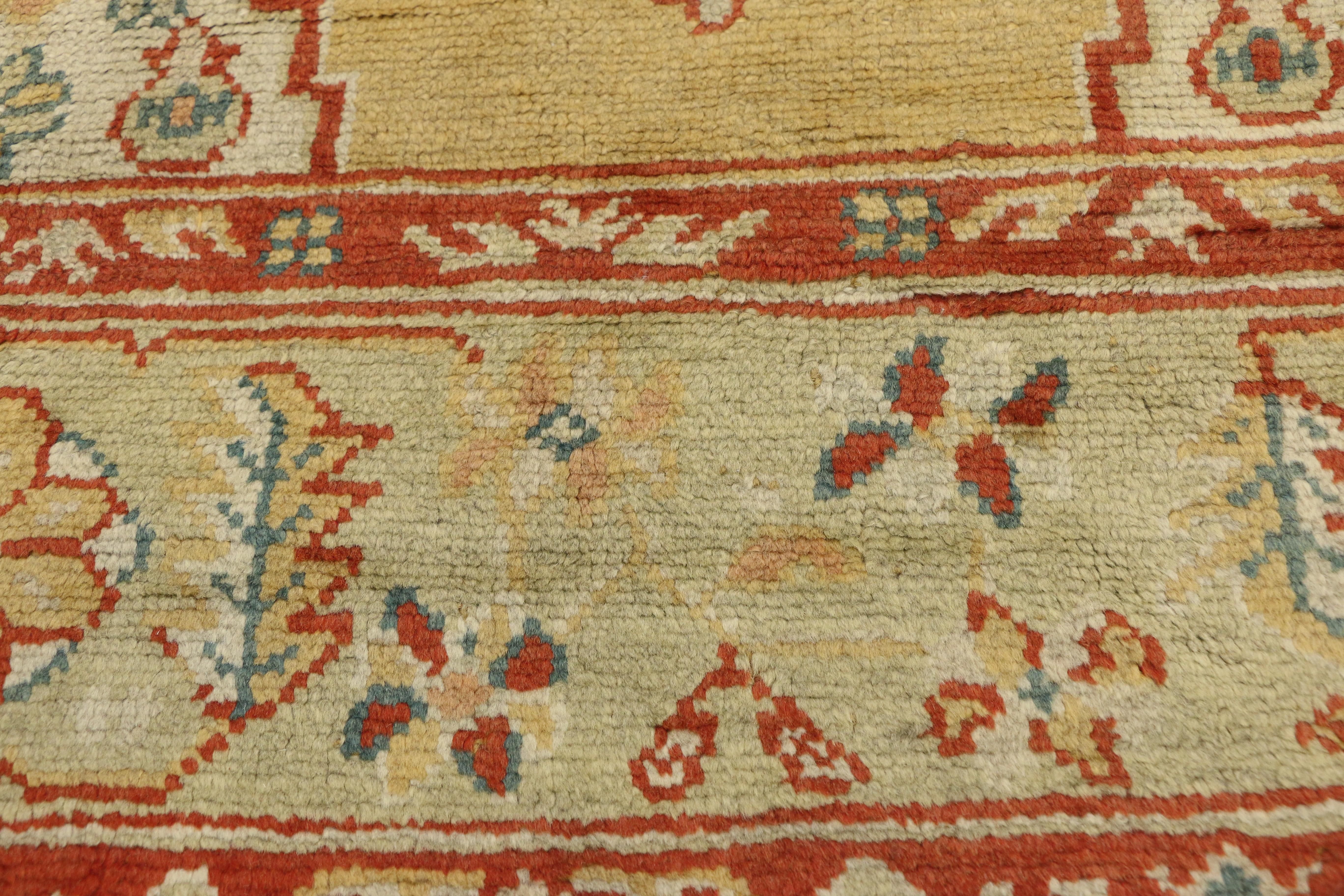 Antique Gold Turkish Oushak Rug, 09'03 x 11'10 In Good Condition For Sale In Dallas, TX