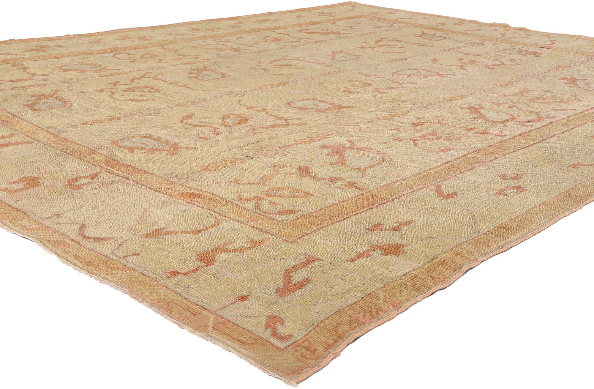 XIXe siècle Fin du 19e siècle, ancien tapis turc Oushak de style traditionnel en vente