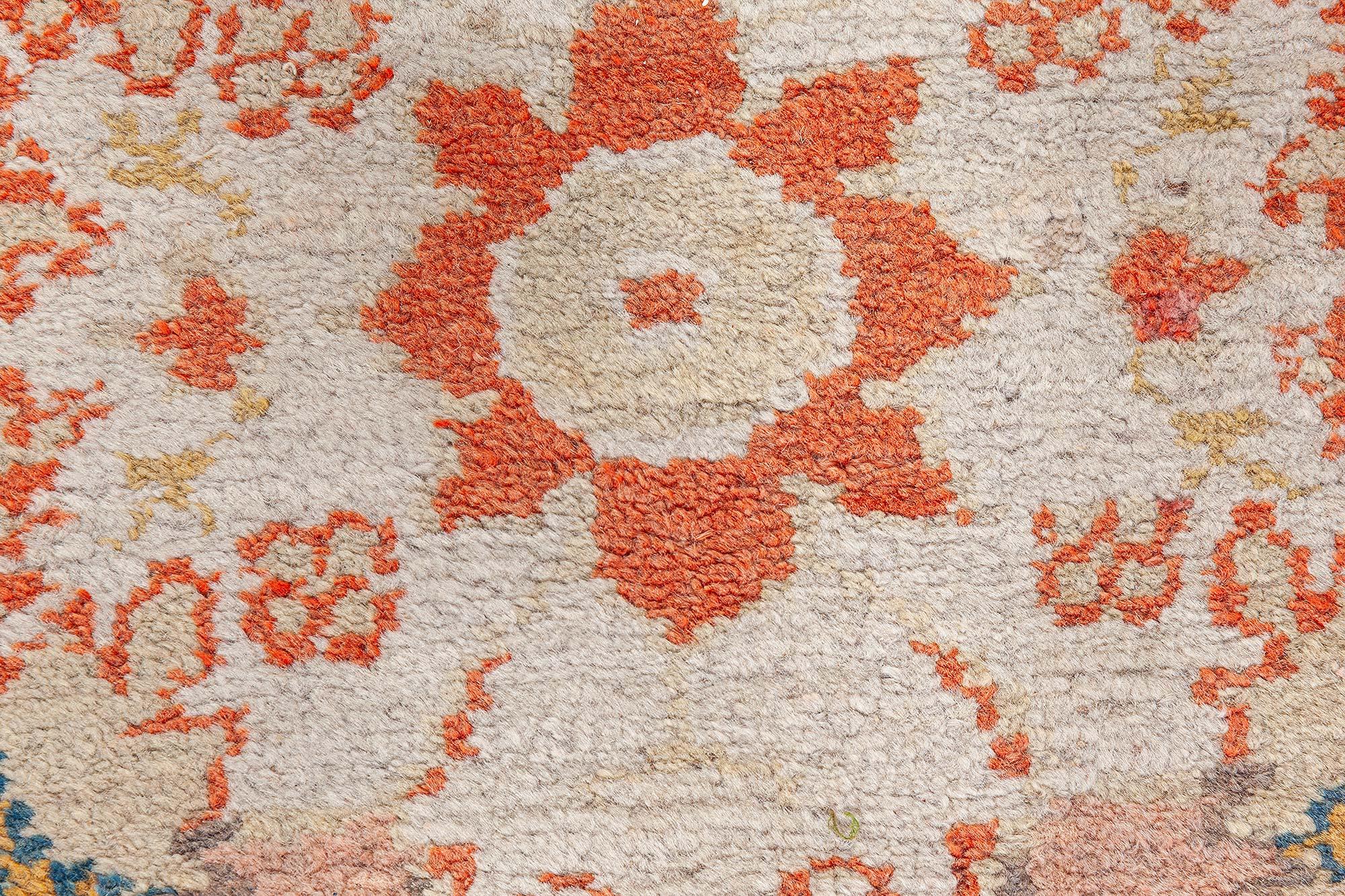 Antique Turkish Oushak beige botanic rug
Size: 11'5
