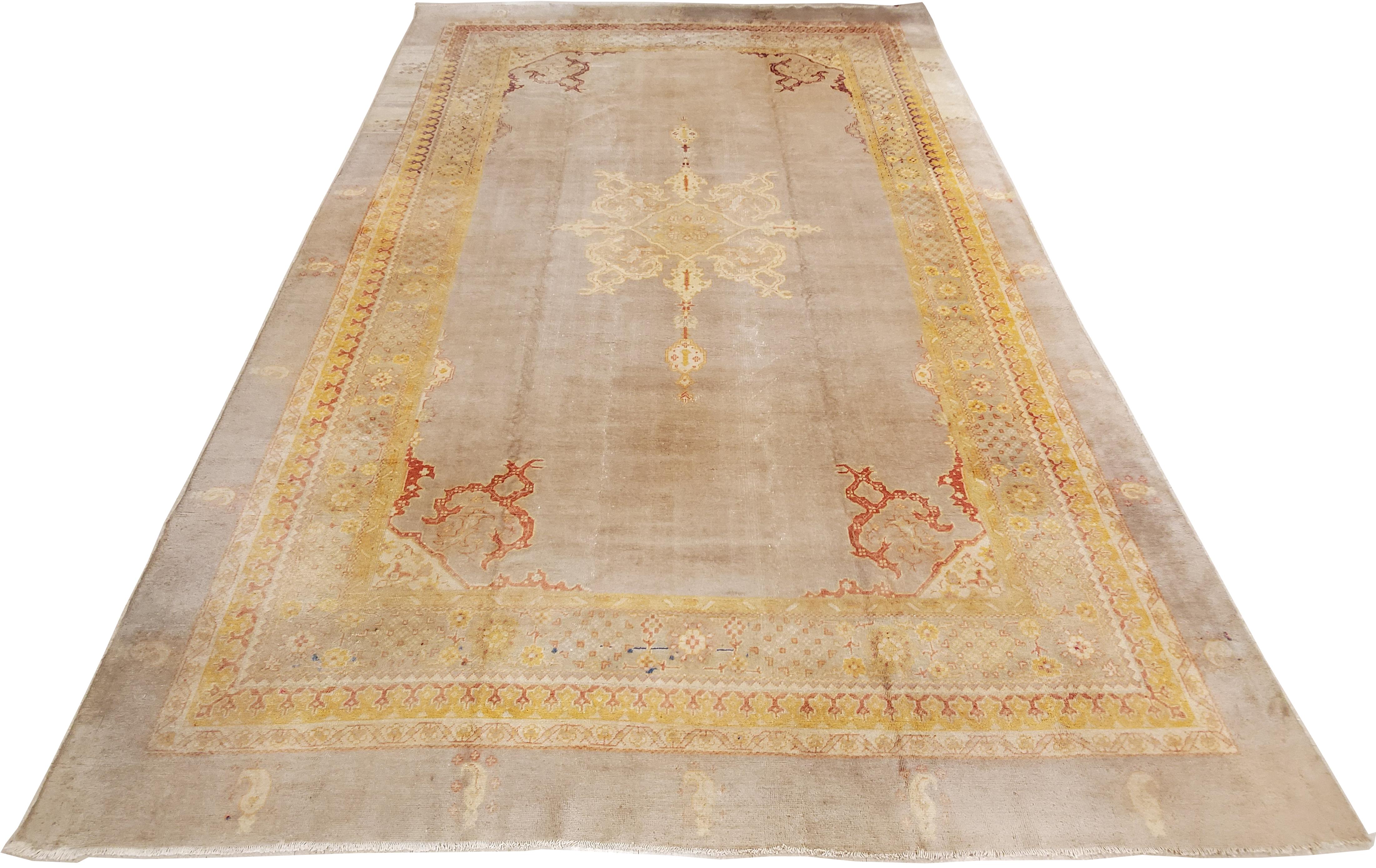 Oushak rugs, also known as Ushak rugs, are woven in Western Turkey and have distinct designs, such as angular large-scale floral patterns. They usually evoke a calmness and peacefulness in a room. To this day, production of Oushak rugs continues