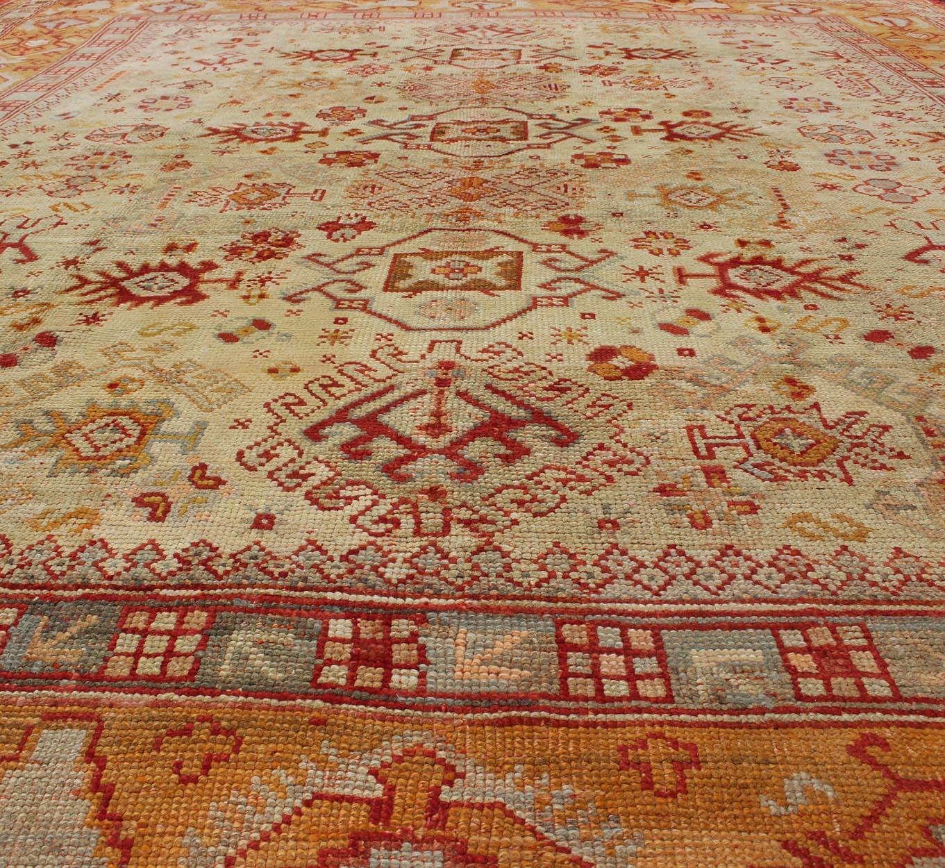 Antique Turkish Oushak Carpet With All-Over Design In Red, Taupe, and Orange For Sale 4
