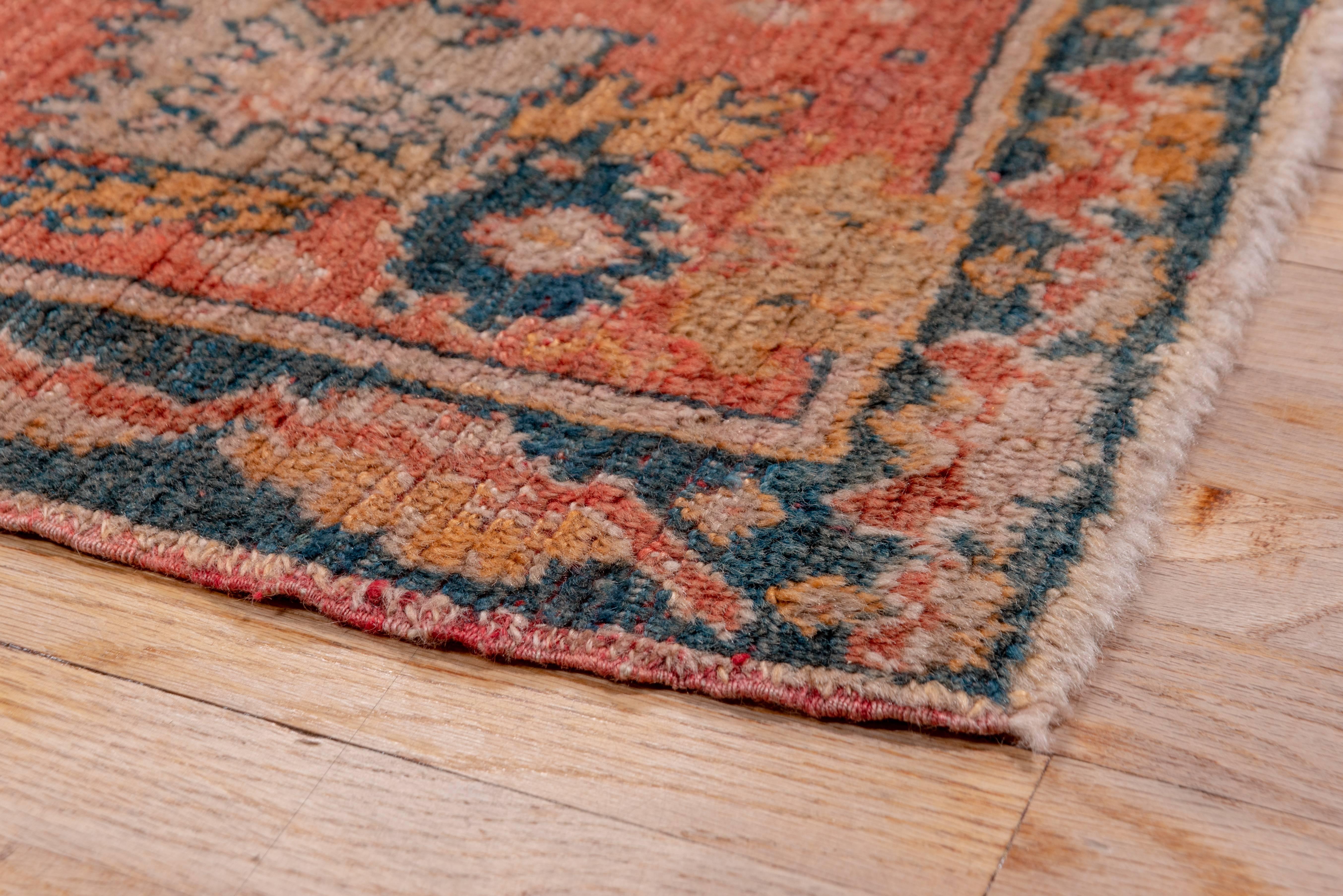 Antique Turkish Oushak Carpet, Soft Palette For Sale 5