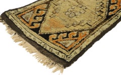Antique Turkish Oushak Carpet, Timeless Appeal Meets Stylish Durability