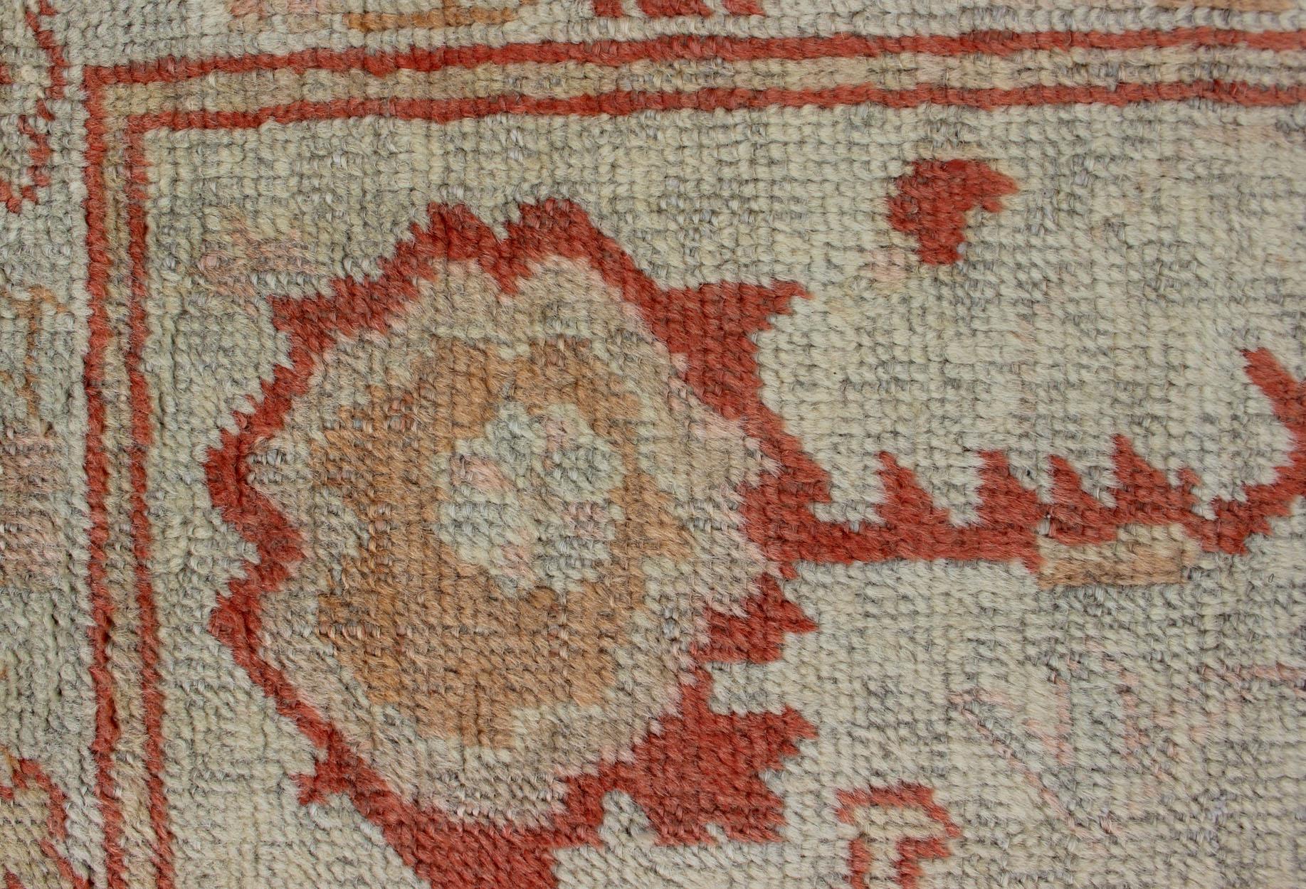 Antique Turkish Oushak Carpet With Medallion In Cream and Soft Orange For Sale 5