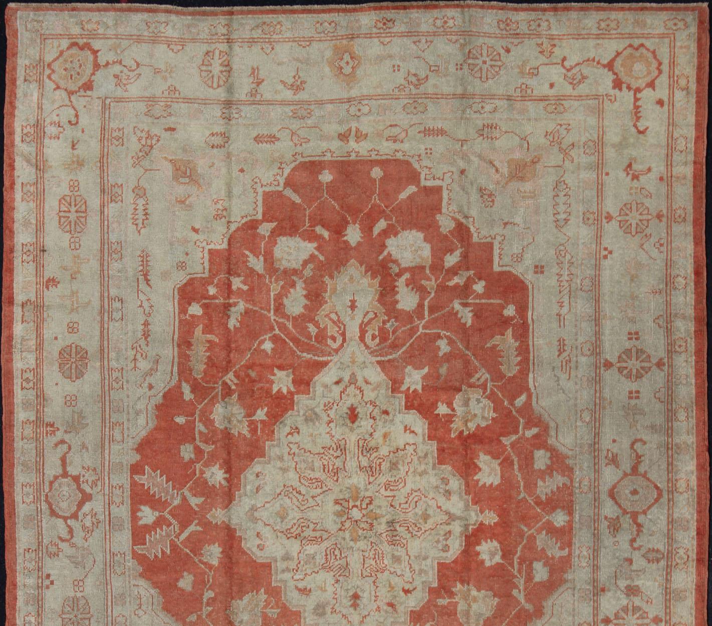 Antique Turkish Oushak Carpet With Medallion In Cream and Soft Orange. Keivan Woven Arts / Rug / BHR-3 / country of origin / type: Turkey / Oushak, circa 1900. Antique oushak, Turkish oushak
Measures: 9.1 x 12.6.
This beautiful rug from early 20th