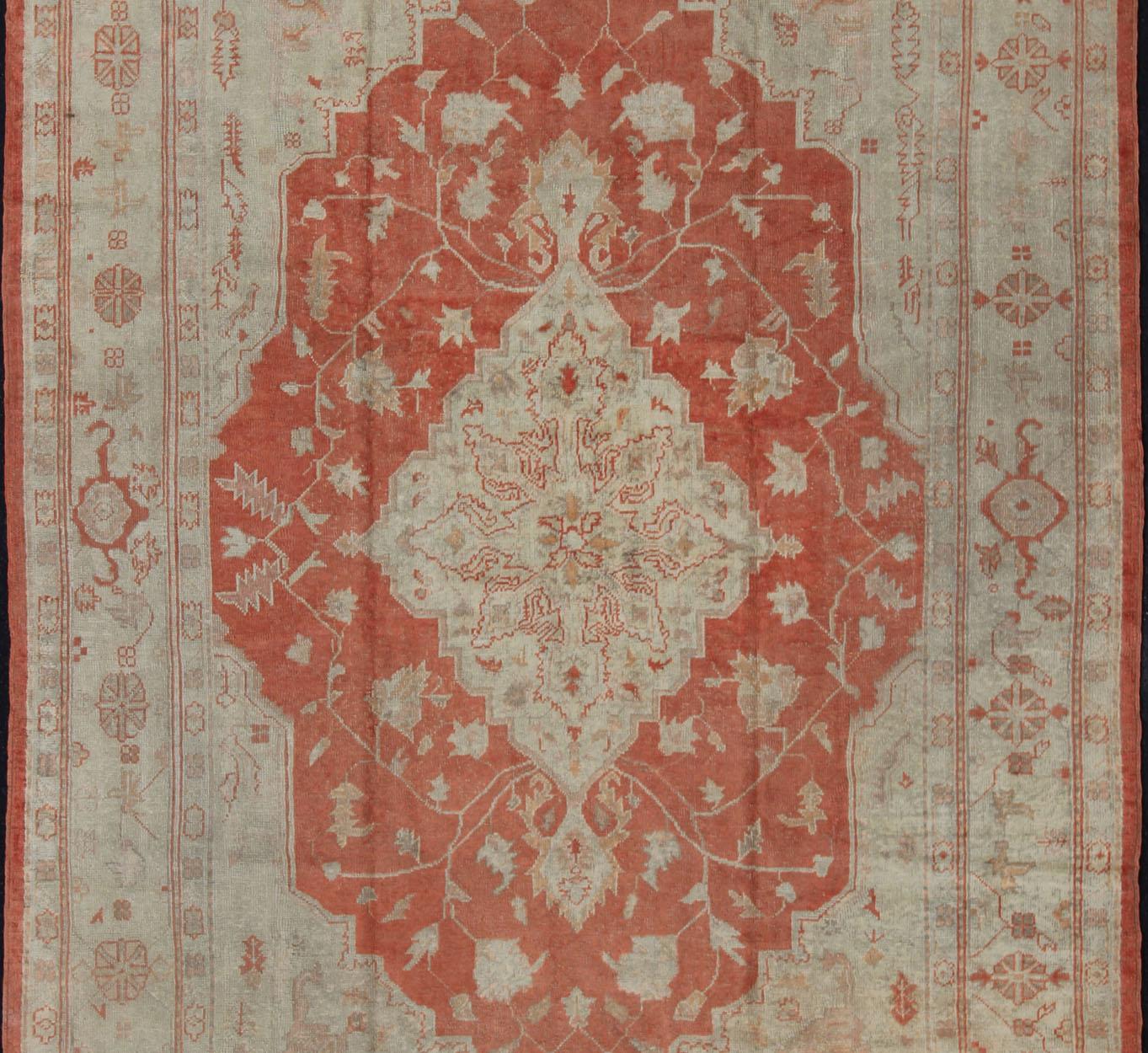 Antique Turkish Oushak Carpet With Medallion In Cream and Soft Orange In Good Condition For Sale In Atlanta, GA