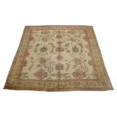 Ancien tapis turc d'Oushak à motifs floraux 11'6''x10'8'