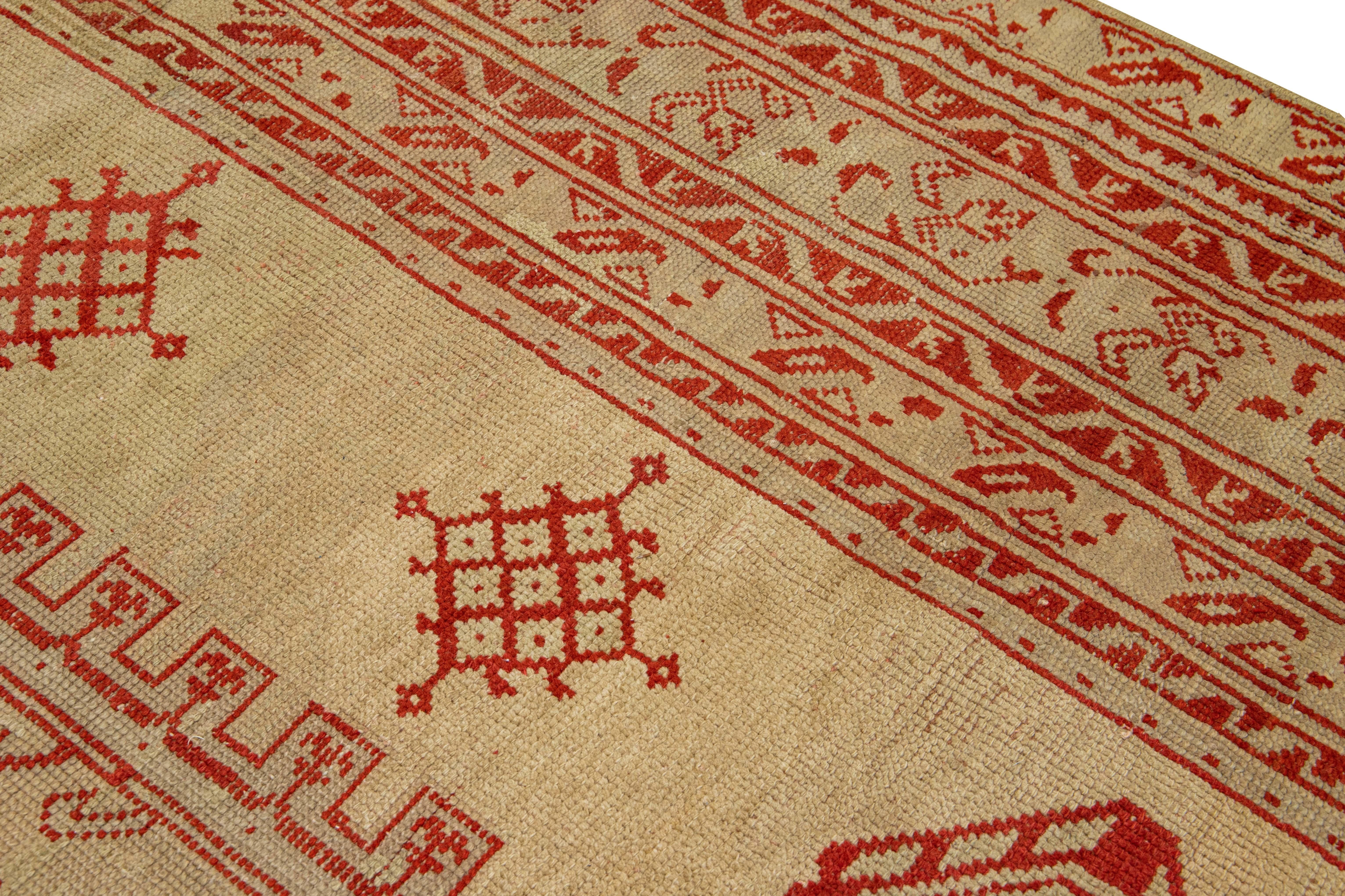 Antiker türkischer handgefertigter, brauner und roter Oversize-Wollteppich in Medaillon-Design, Oushak im Angebot 5