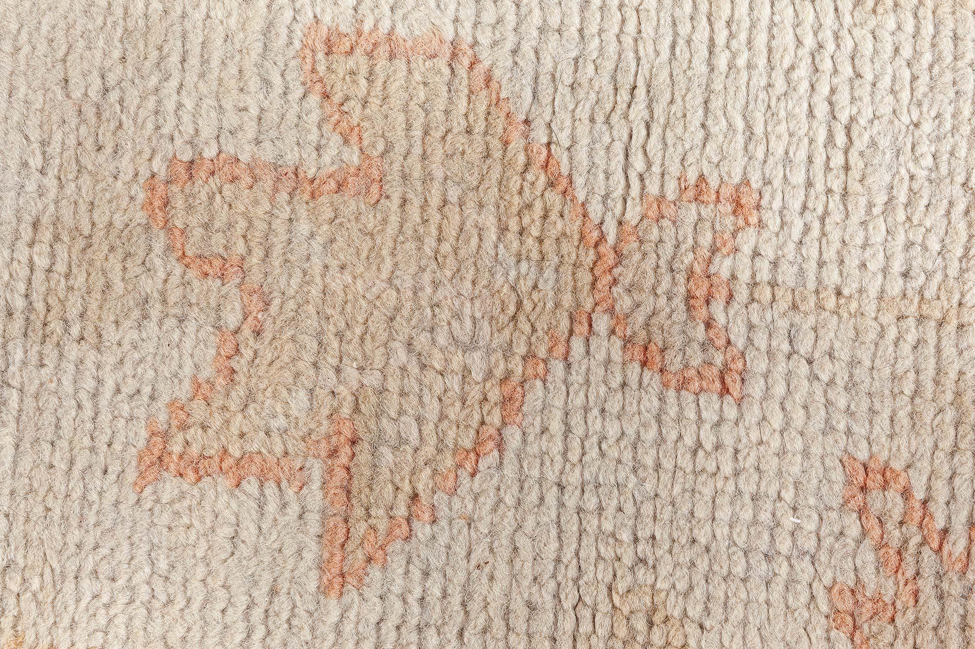 Doris Leslie Blau Antique Turkish Oushak Handmade Wool Rug In Good Condition For Sale In New York, NY