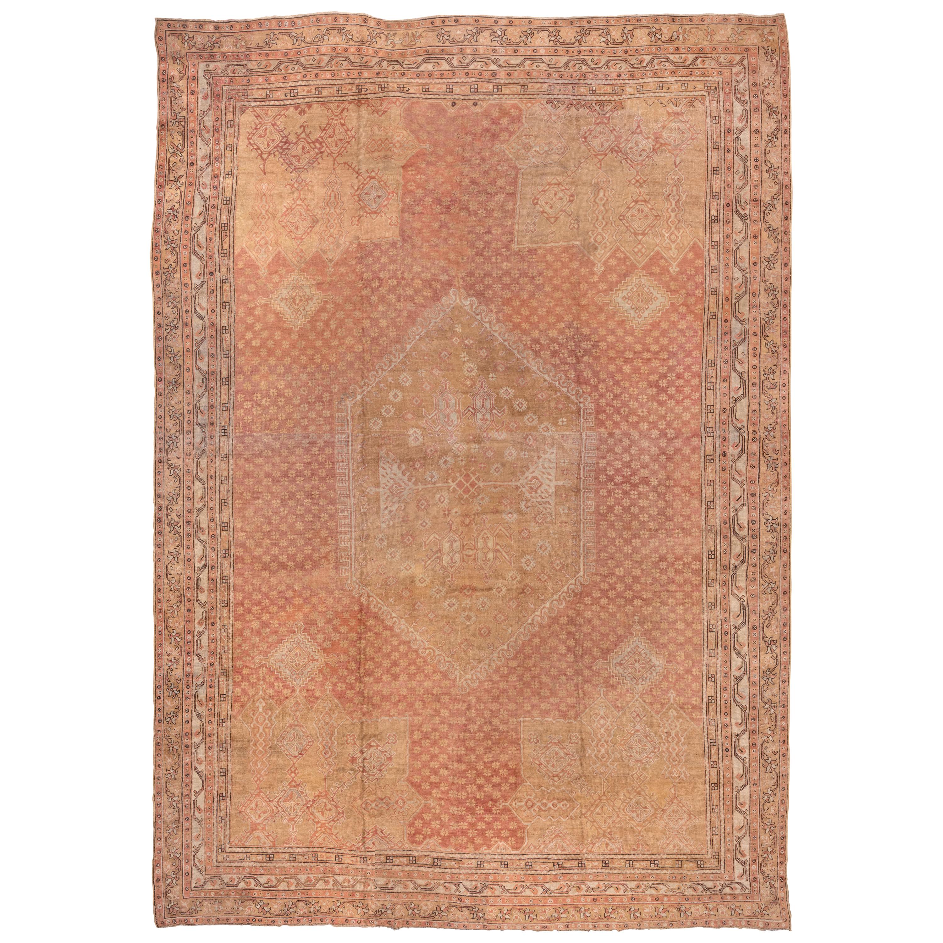 Tapis de manoir turc ancien d'Oushak, vers 1900