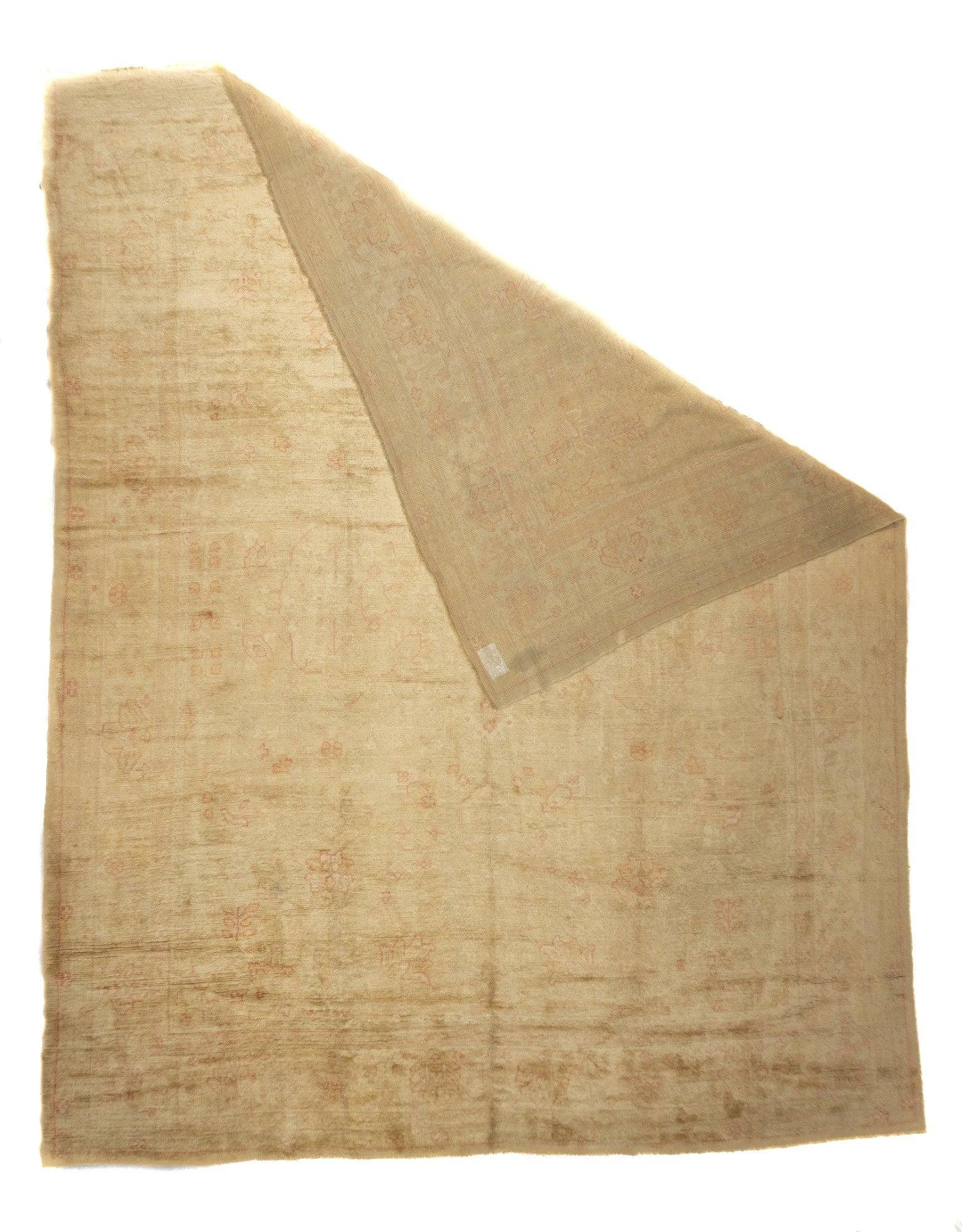 Alfombra antigua turca Oushak 11'2'' x 14'3''. Tejido grueso, pelo grueso. La paleta aporta versatilidad. Buen estado.