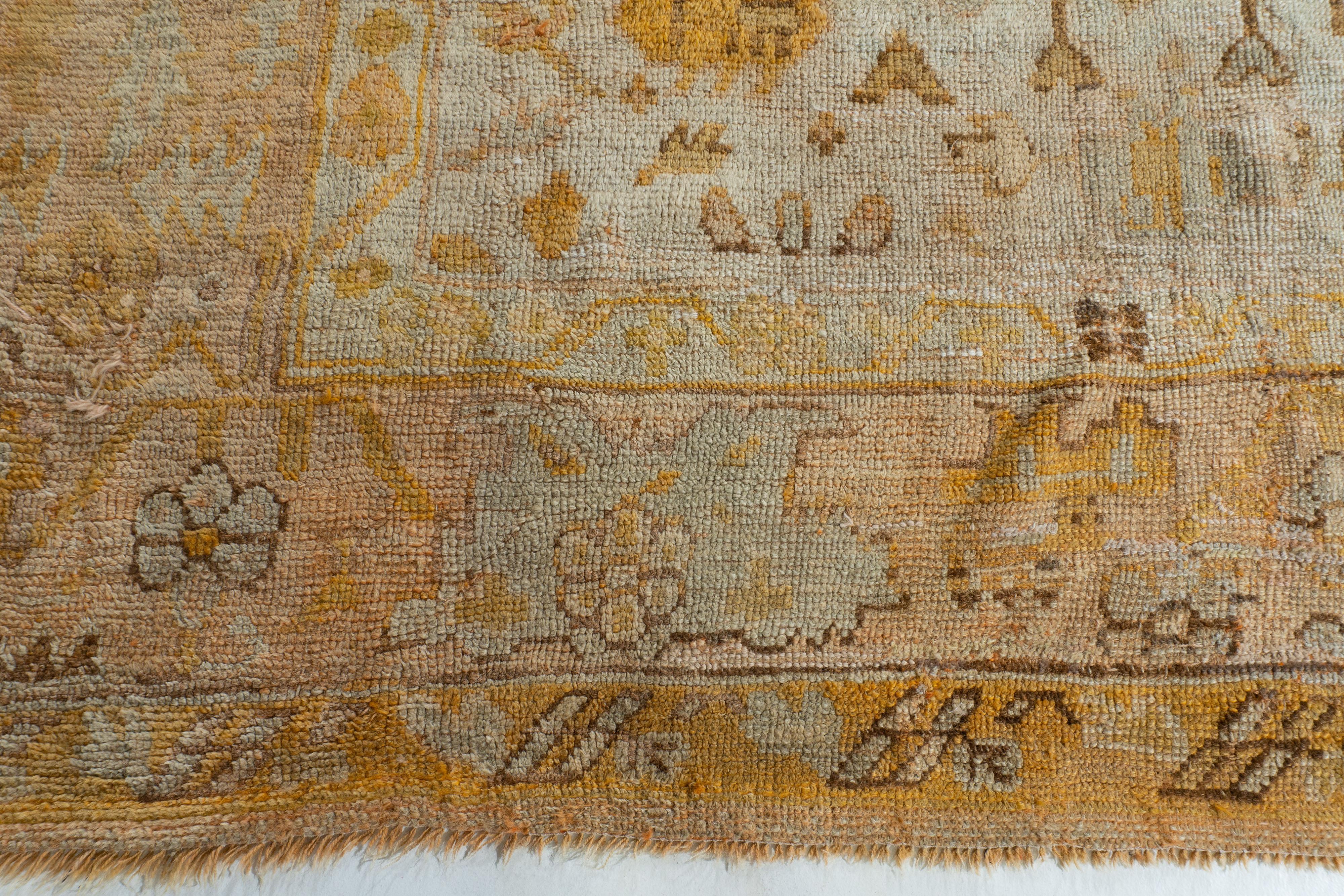 Ancien tapis turc d'Oushak 11'5 X 13'2 Bon état - En vente à New York, NY