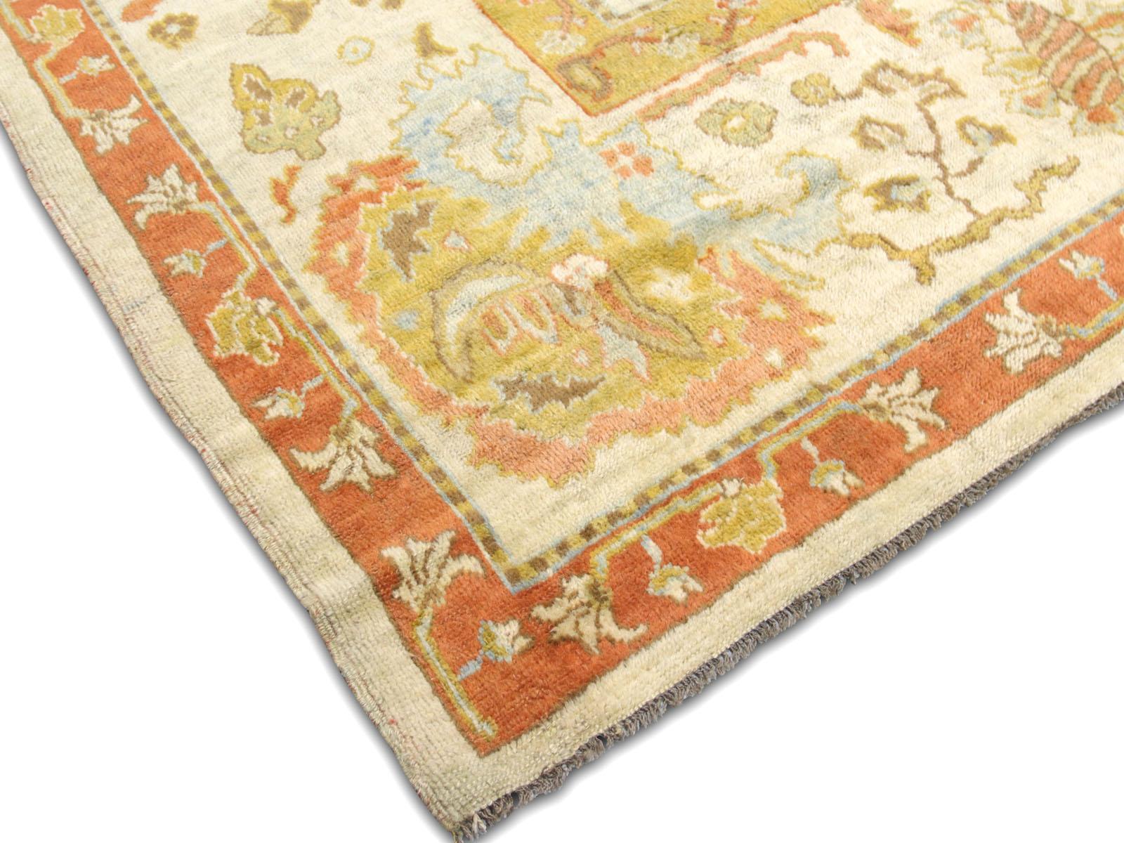 Antiker türkischer Oushak-Teppich - 13' x 14'3