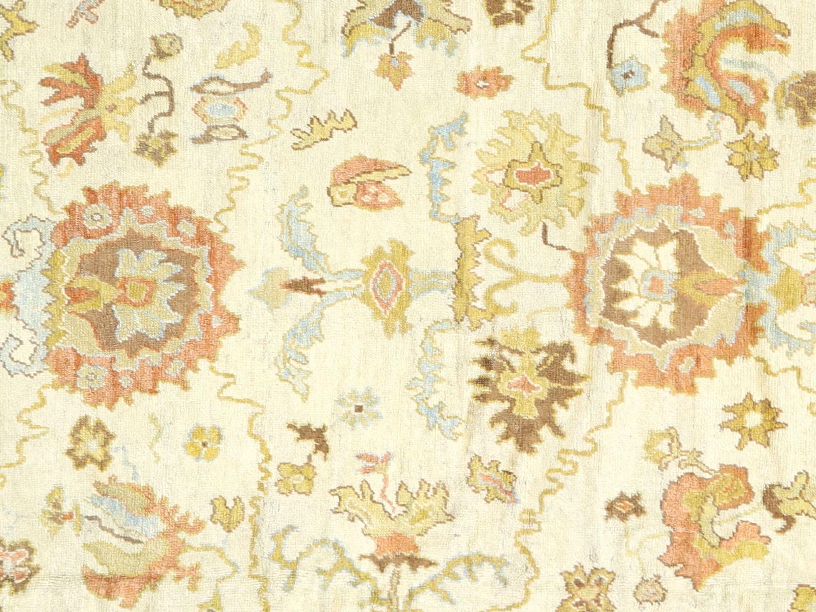 Antiker türkischer Oushak-Teppich - 13' x 14'3