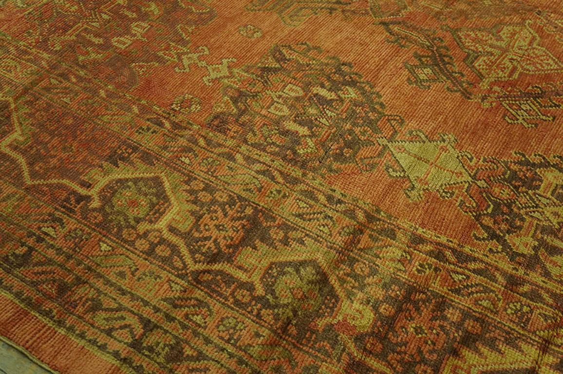 Antiker türkischer Oushak-Teppich (Handgeknüpft) im Angebot