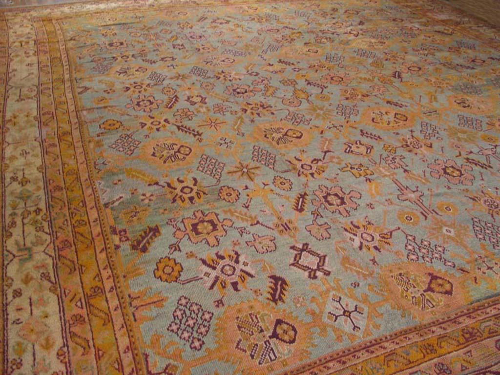 Late 19th Century Turkish Oushak Carpet ( 17'6