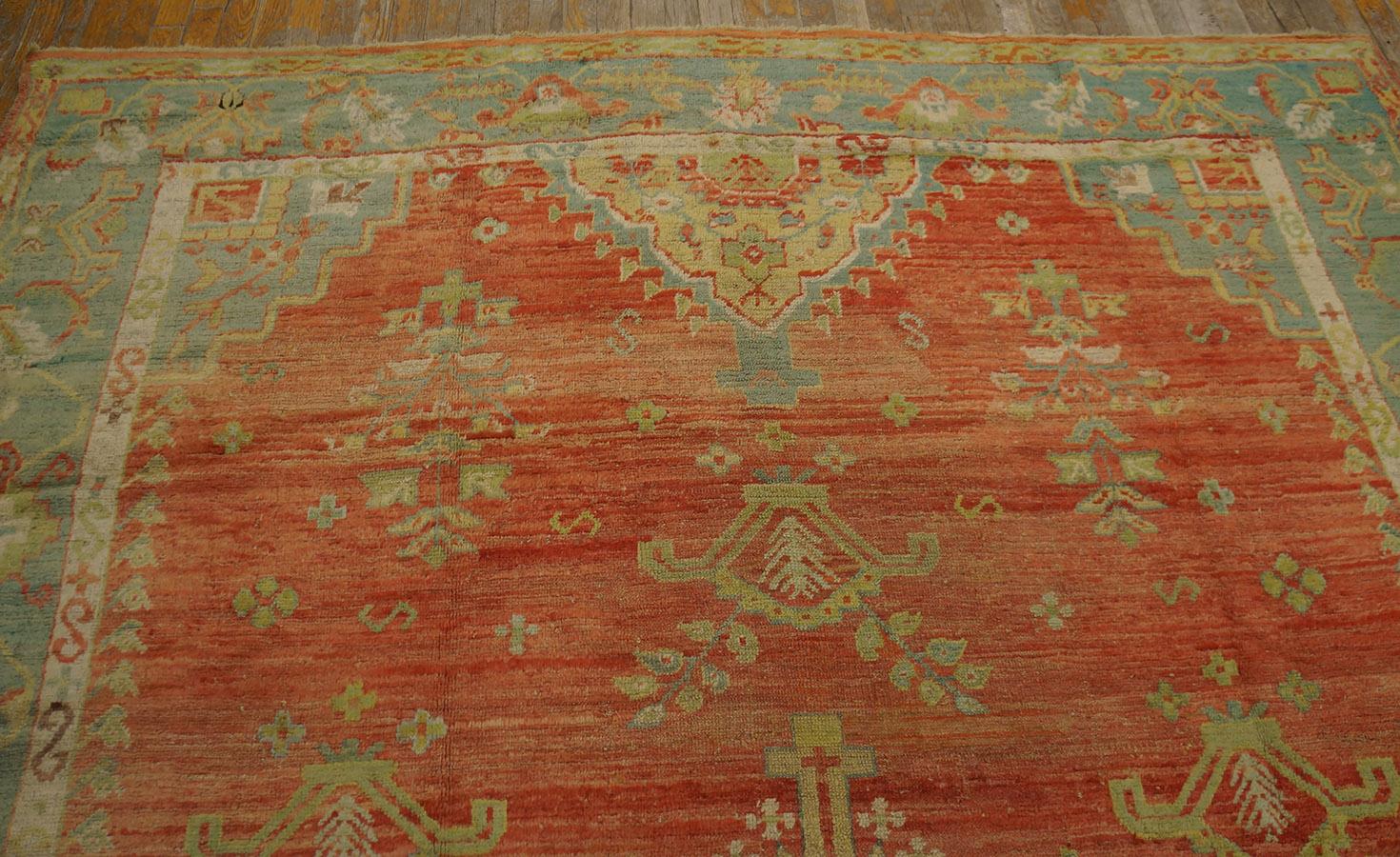 Ancien tapis turc d'Oushak ancien 7' 9'' x 10' 0'' en vente 1
