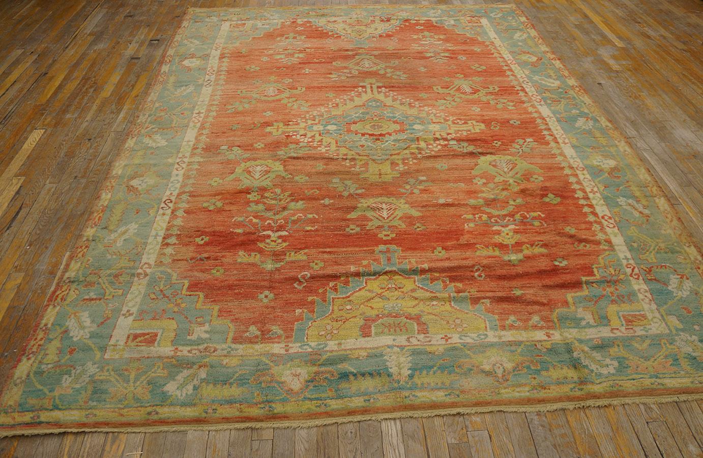 Ancien tapis turc Oushak, taille : 7' 9'' x 10' 0''.