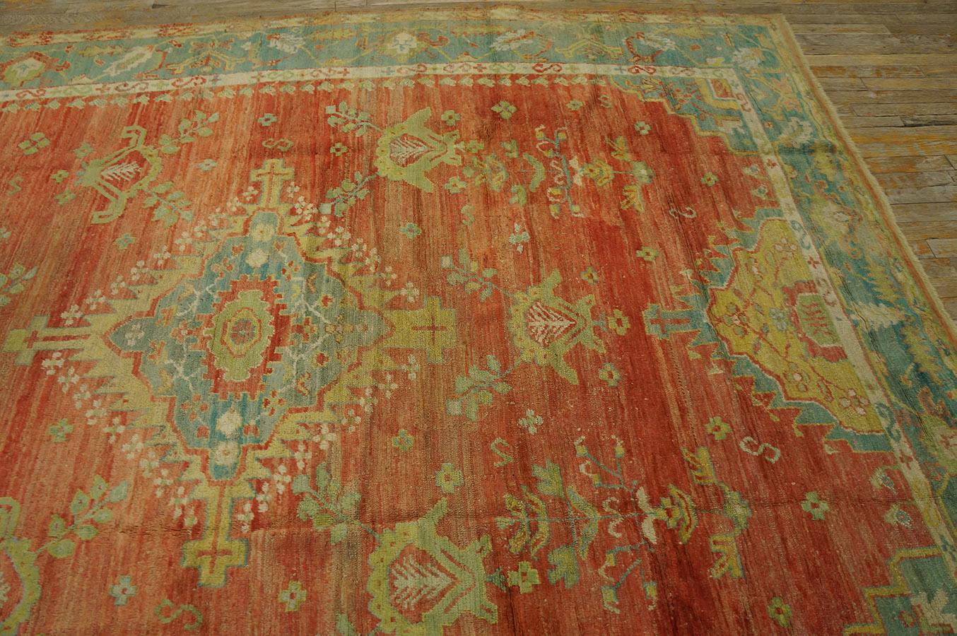 Ancien tapis turc d'Oushak ancien 7' 9'' x 10' 0'' en vente 2