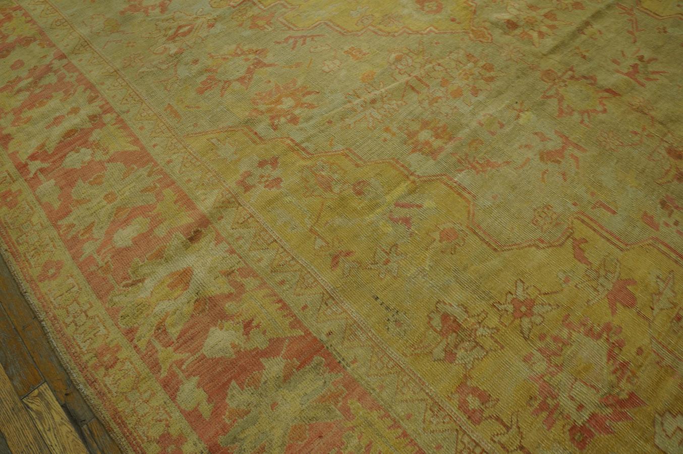 19th Century Turkish Oushak Carpet ( 9'2'' x 13'8'' - 280 x 416 ) For Sale 7