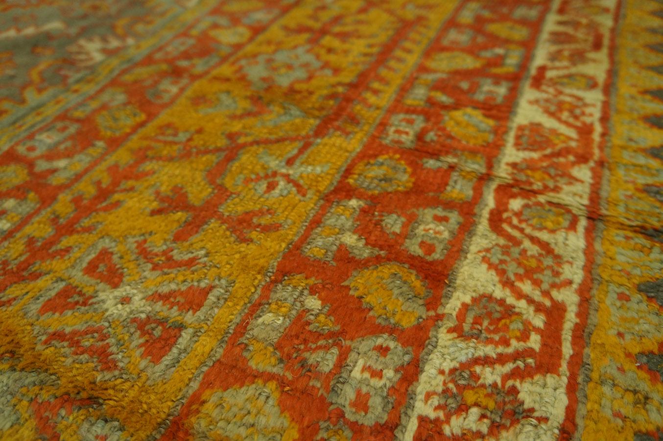 Türkischer Oushak-Teppich des späten 19. Jahrhunderts ( 9'7'' x 11'3'' - 292 x 343 cm) im Angebot 7