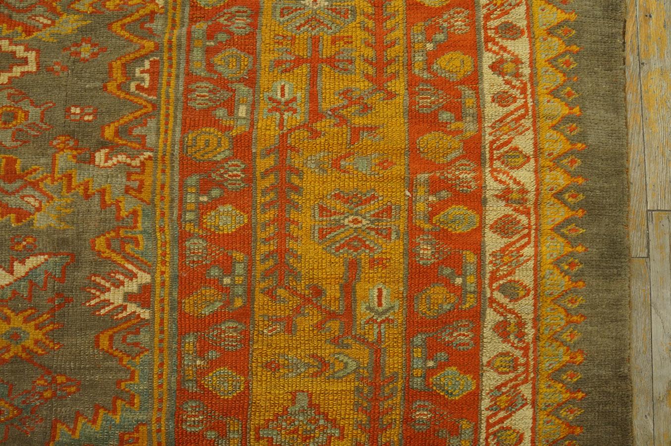 Late 19th Century Turkish Oushak Carpet ( 9'7'' x 11'3'' - 292 x 343 cm) For Sale 10