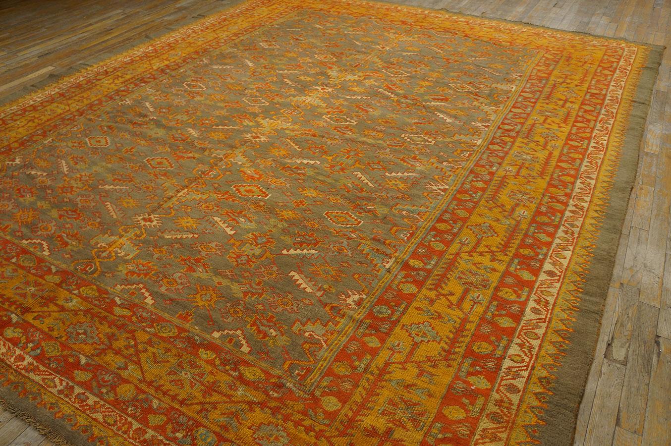 Late 19th Century Turkish Oushak Carpet ( 9'7'' x 11'3'' - 292 x 343 cm) For Sale 11