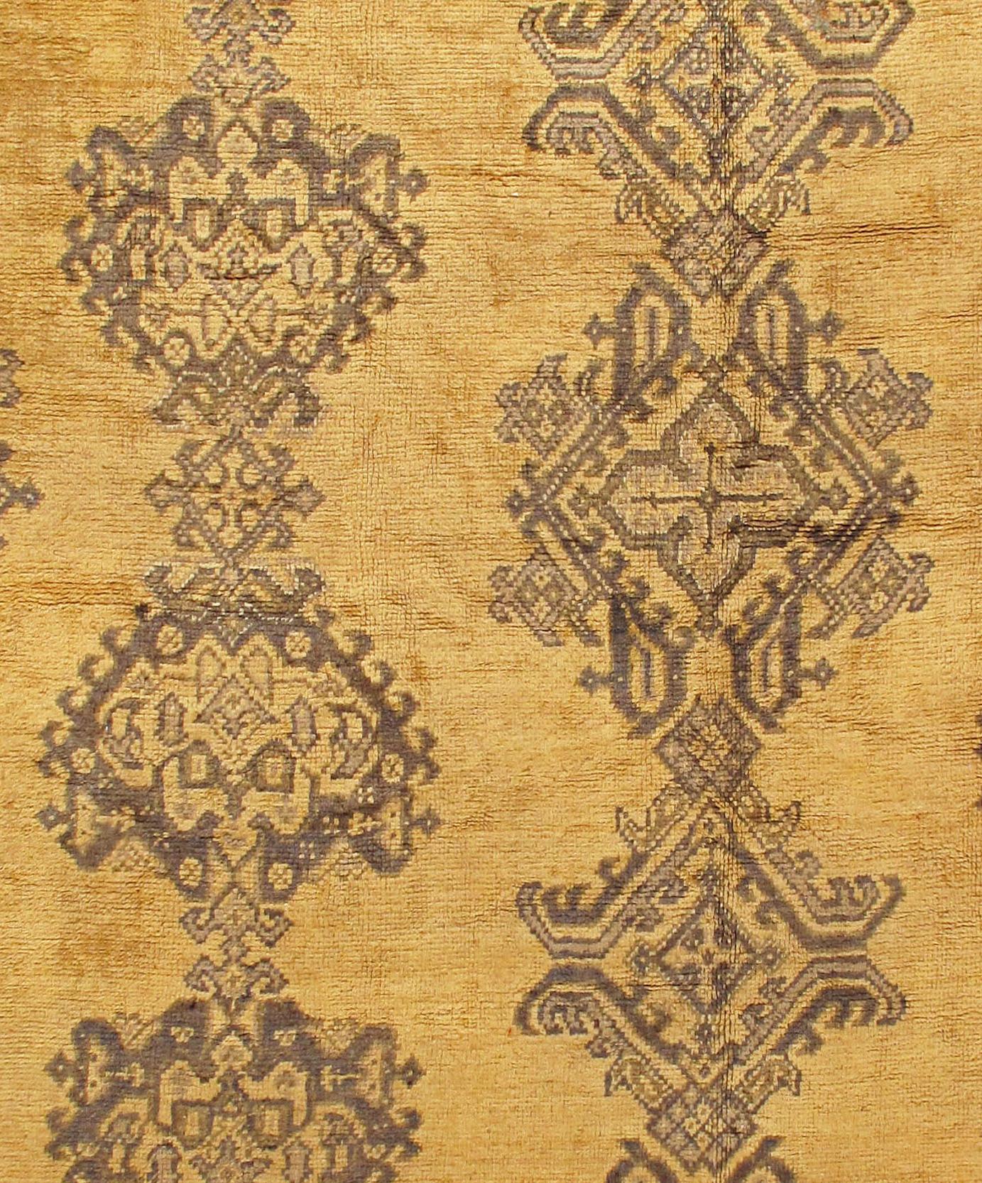 XIX secolo Antico tappeto turco Oushak, 1900 circa  9'4 x 11' in vendita