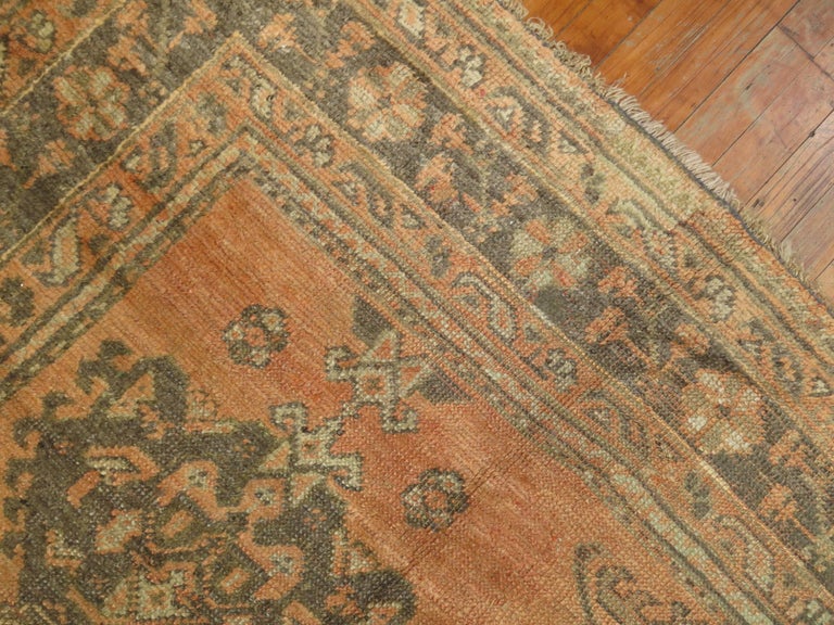 Antique Turkish Oushak Rug In Good Condition For Sale In New York, NY