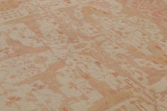 Antique Turkish Oushak Rug in Cream and Pink with Floral Medallion - Rug & Kilim