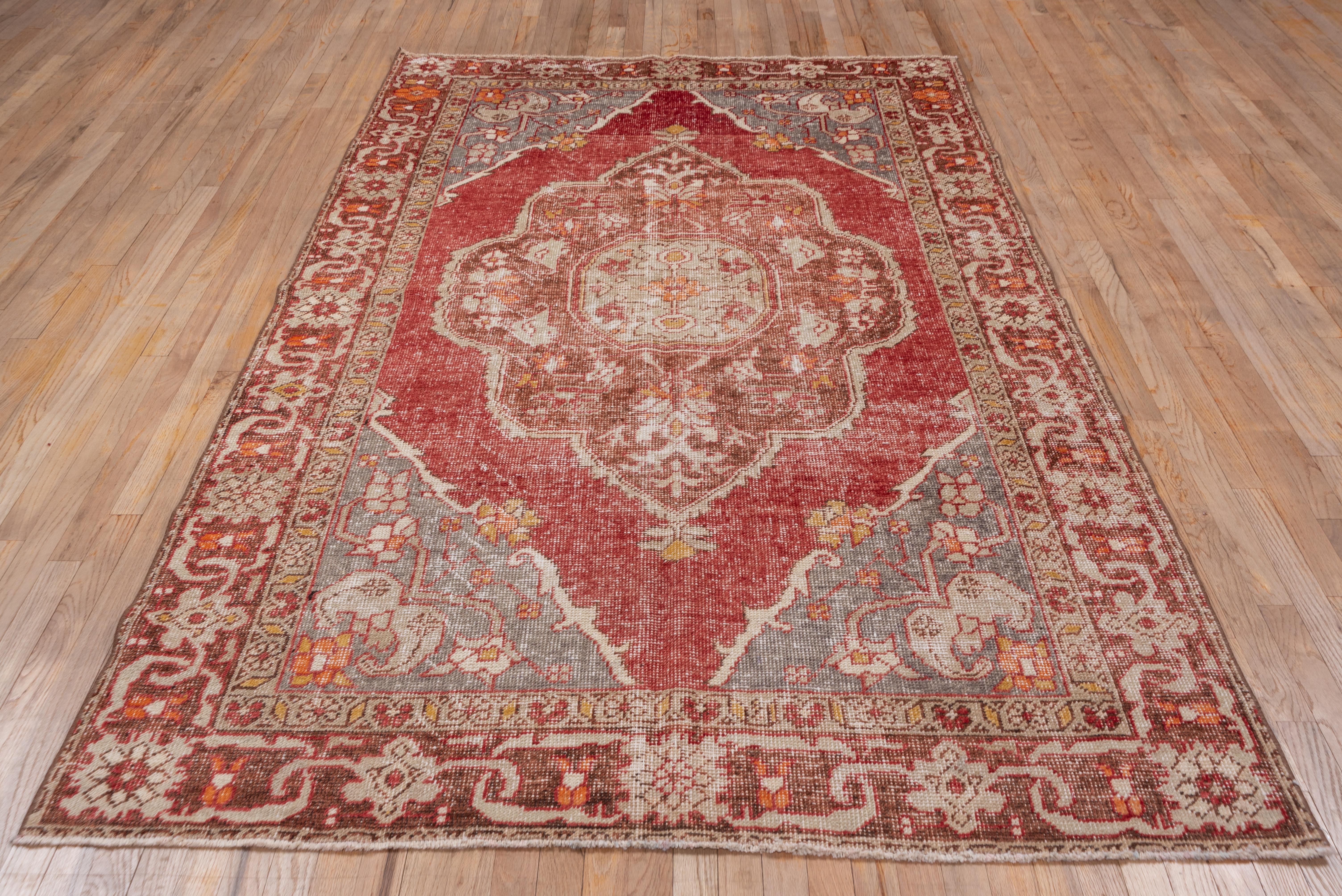 Early 20th Century Antique Turkish Oushak Rug, Red, Gray and Brown Field, Even Wear For Sale